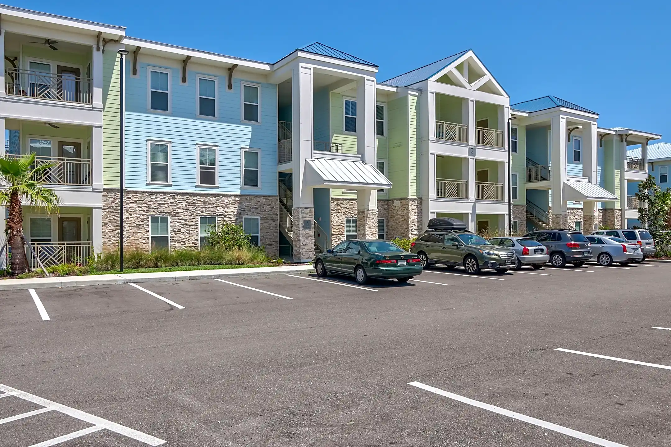 Ocean Blue Apartments - Jacksonville, FL 32233