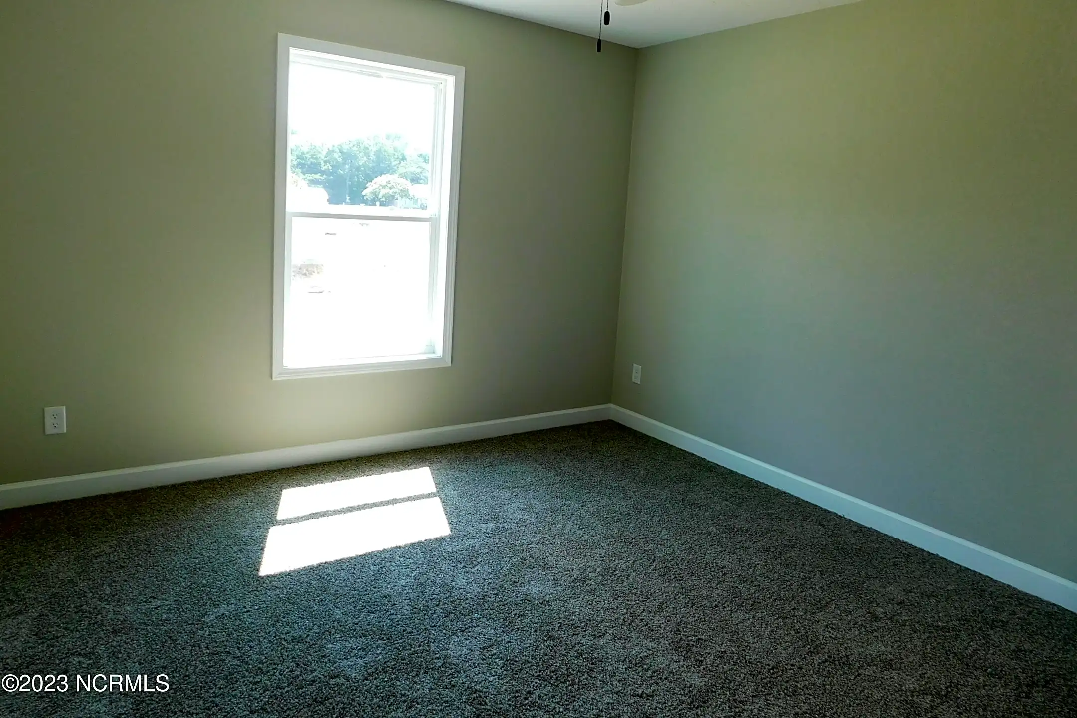 Bedroom - 105 Adelaide Ct - Elizabeth City, NC
