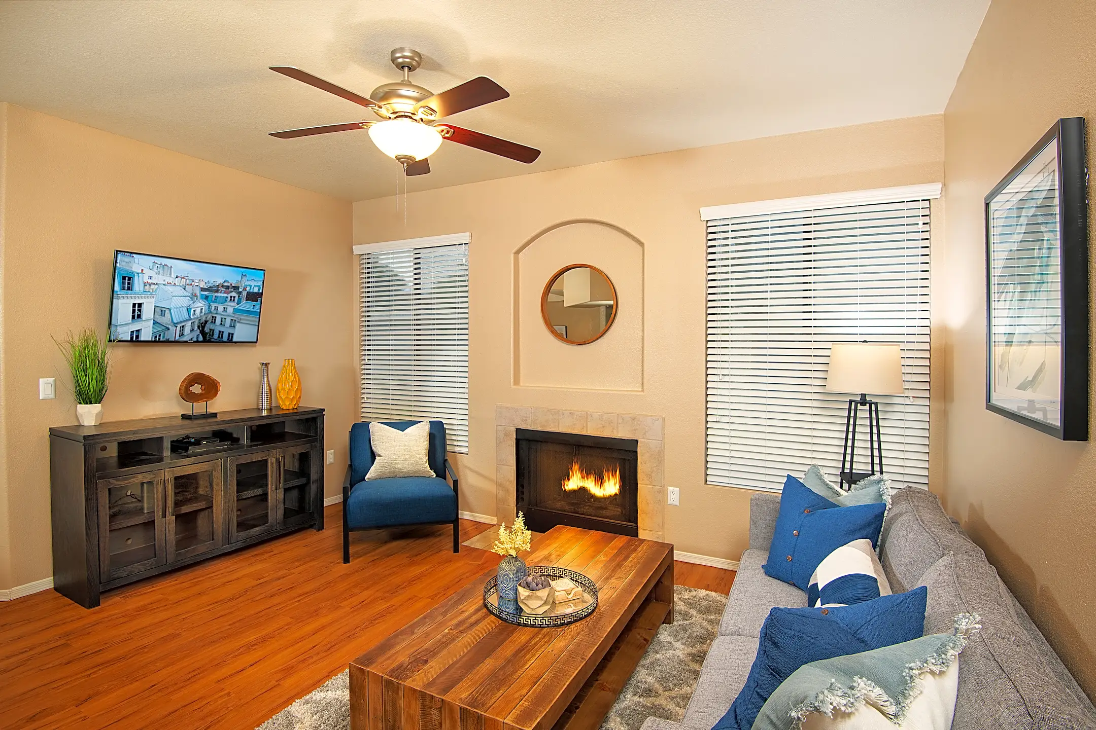 San Antigua In McCormick Ranch 8311 E Via De Ventura Scottsdale, AZ