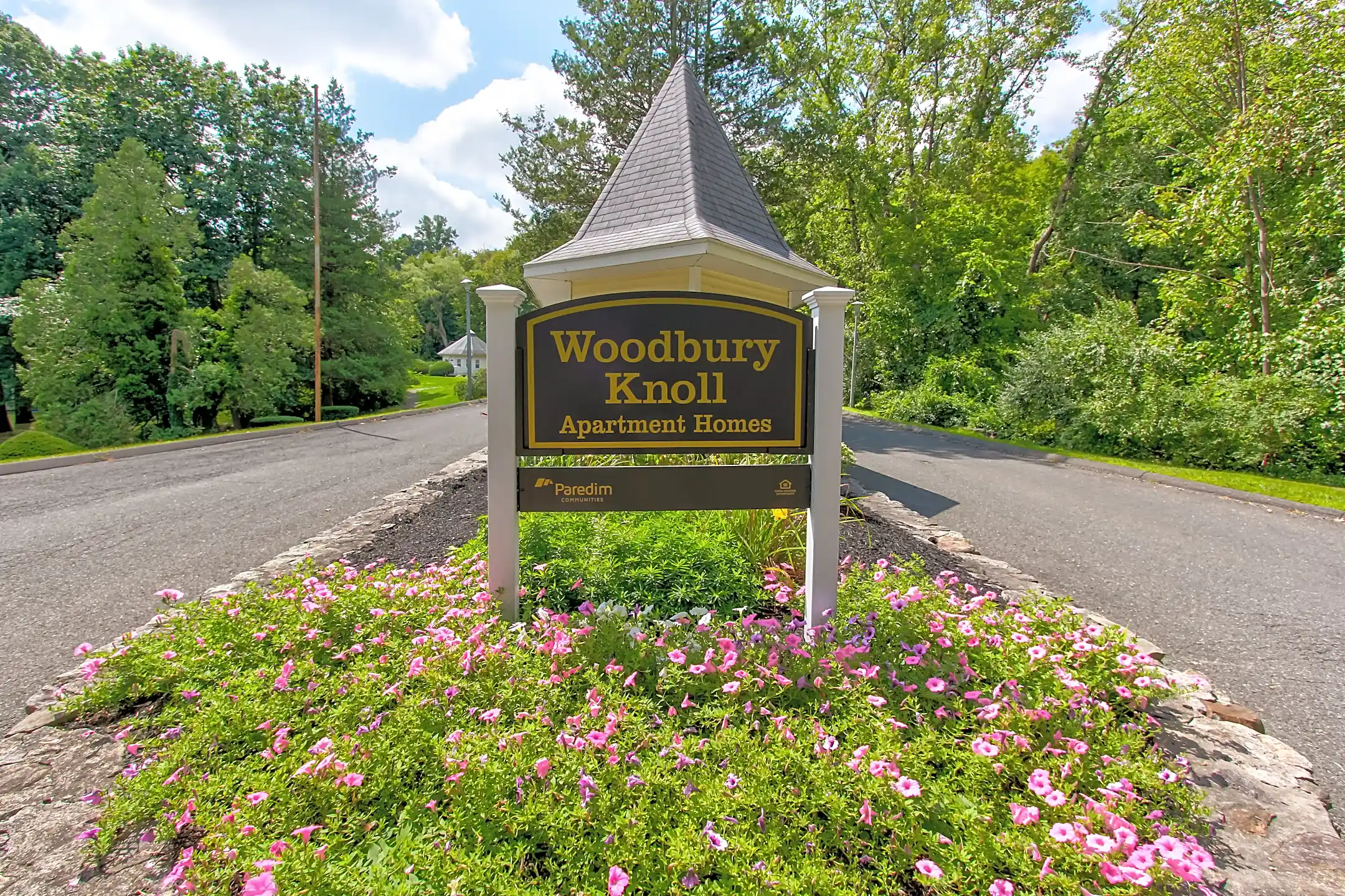 Woodbury Knoll Apartments 302 Tuttle Rd Woodbury, CT Apartments for Rent Rent.