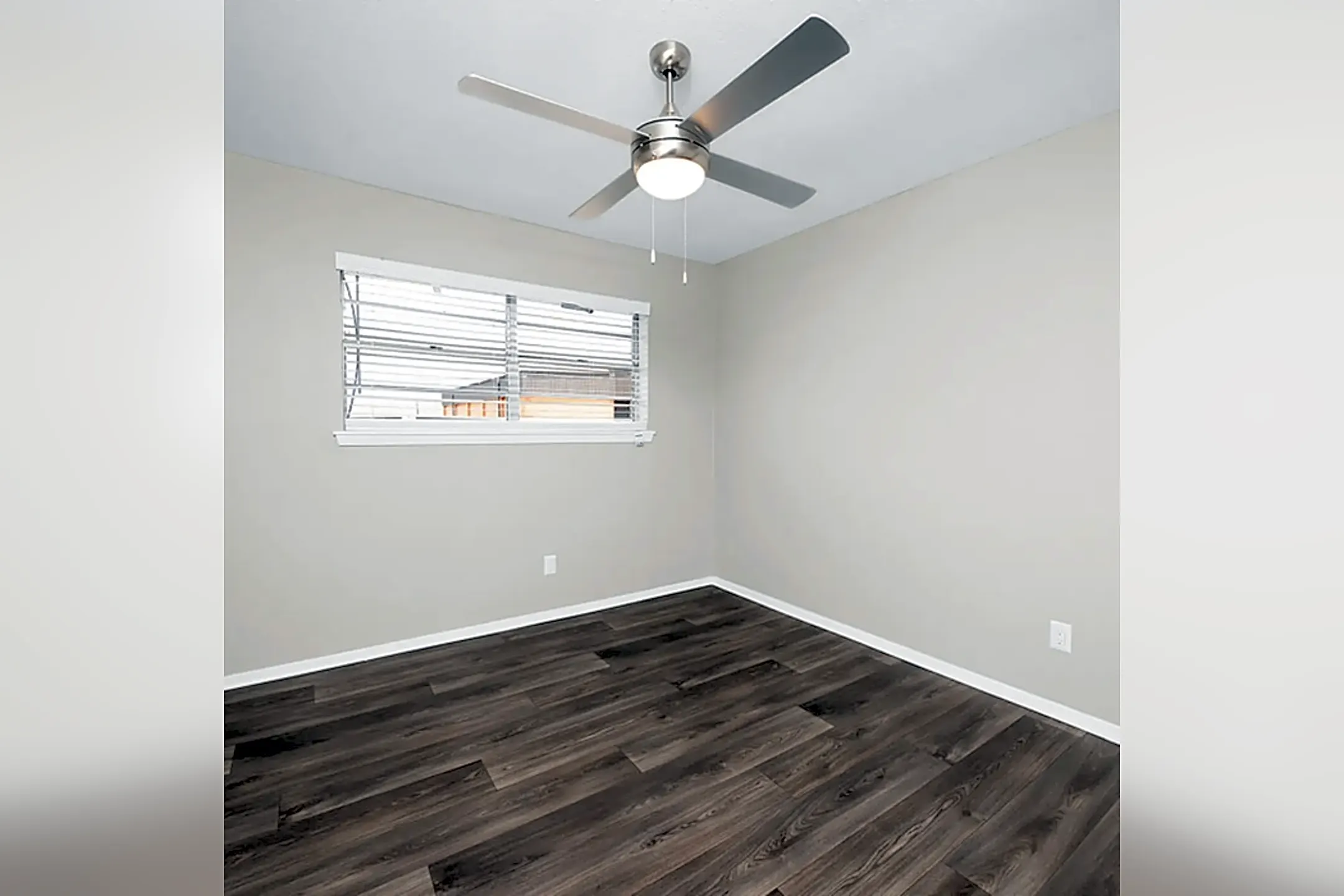 200 E Mitcham St 200 E Mitcham St unit 101 Malakoff, TX Apartments