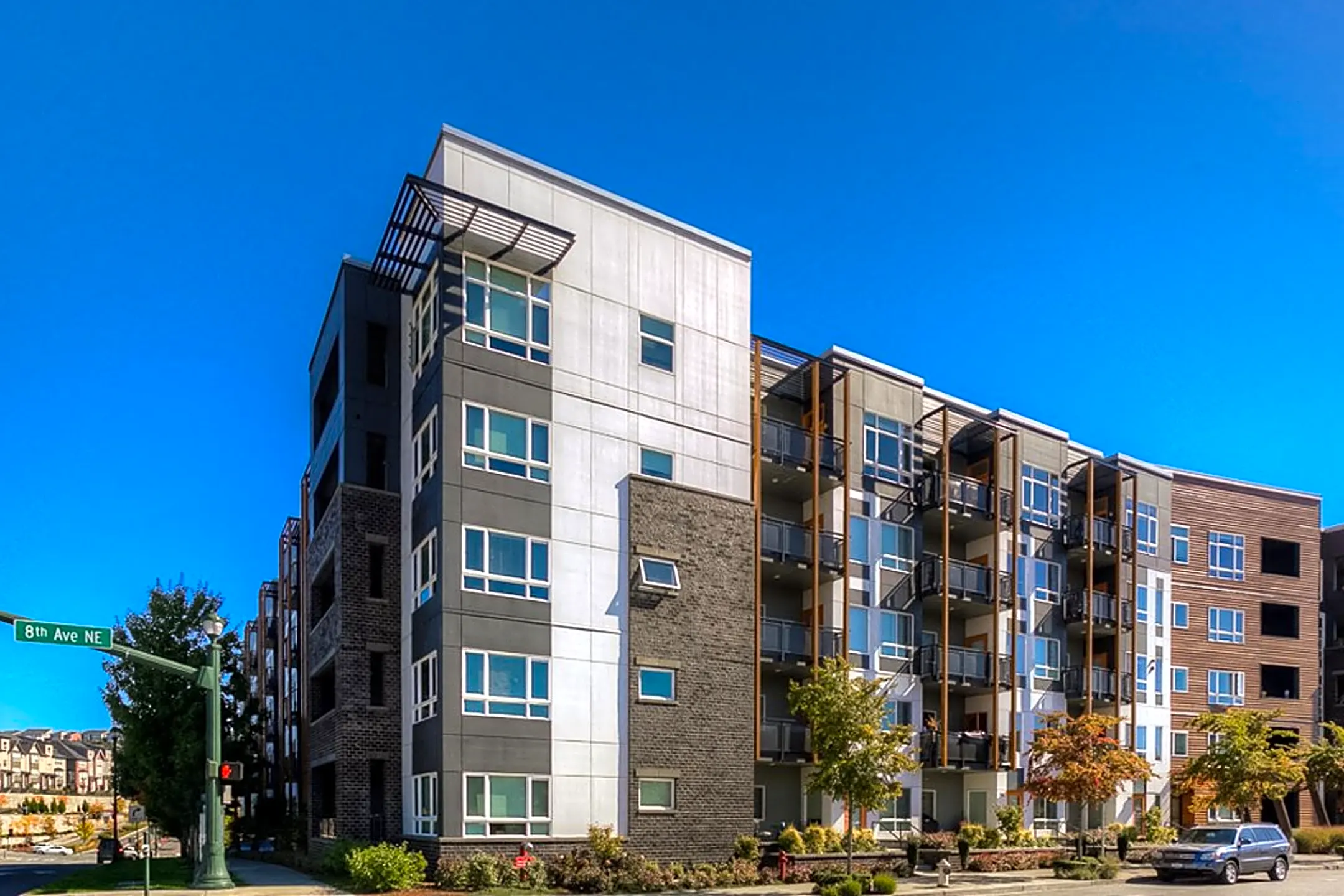 Discovery West Apartments - Issaquah, WA 98029