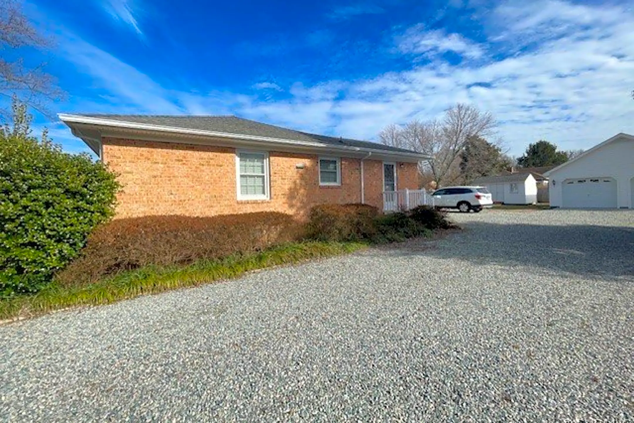 8195 Crestline Ln Mechanicsville, VA Houses for Rent Rent.