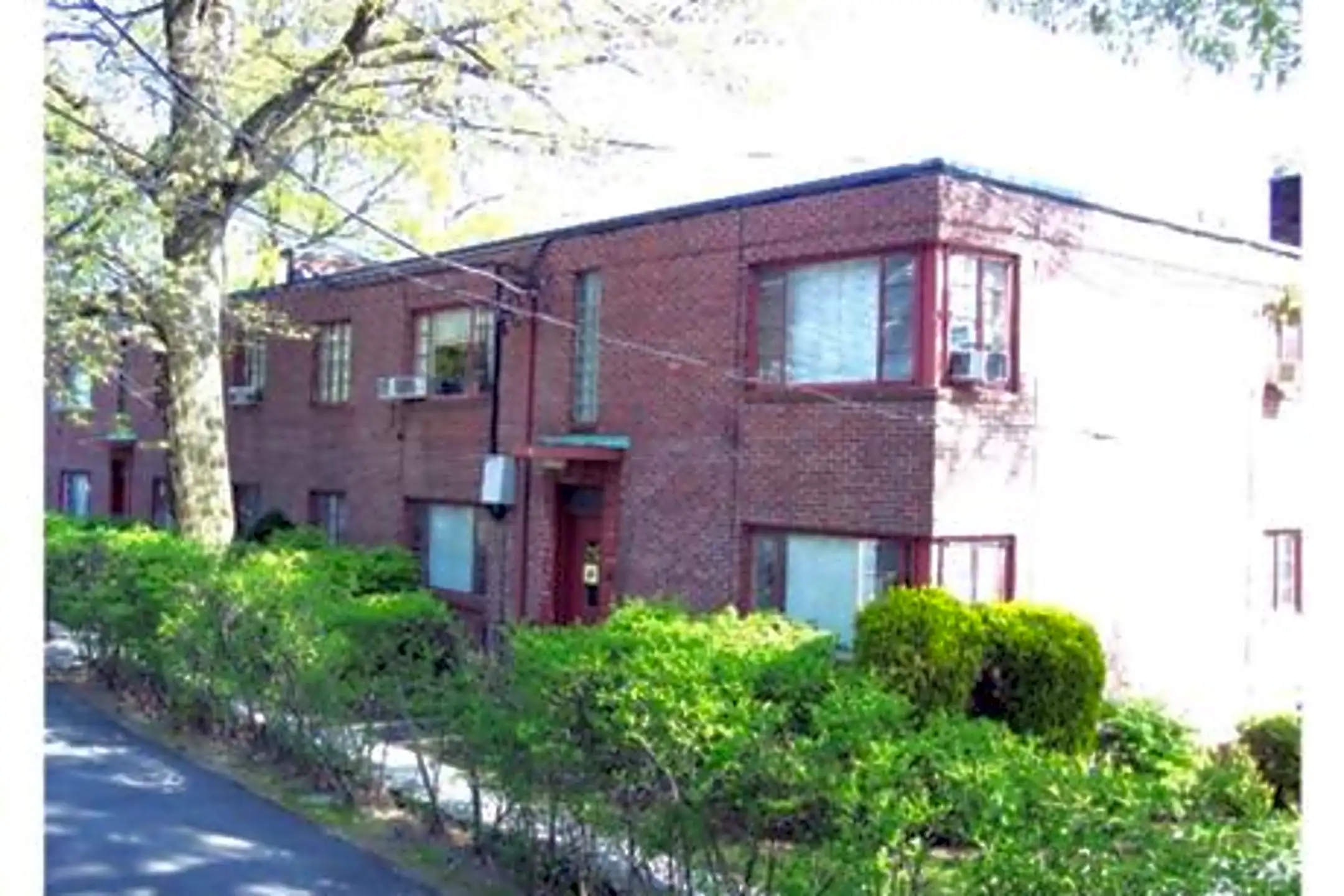 209221 Medway Street Apartments 209221 Medway Avenue Providence