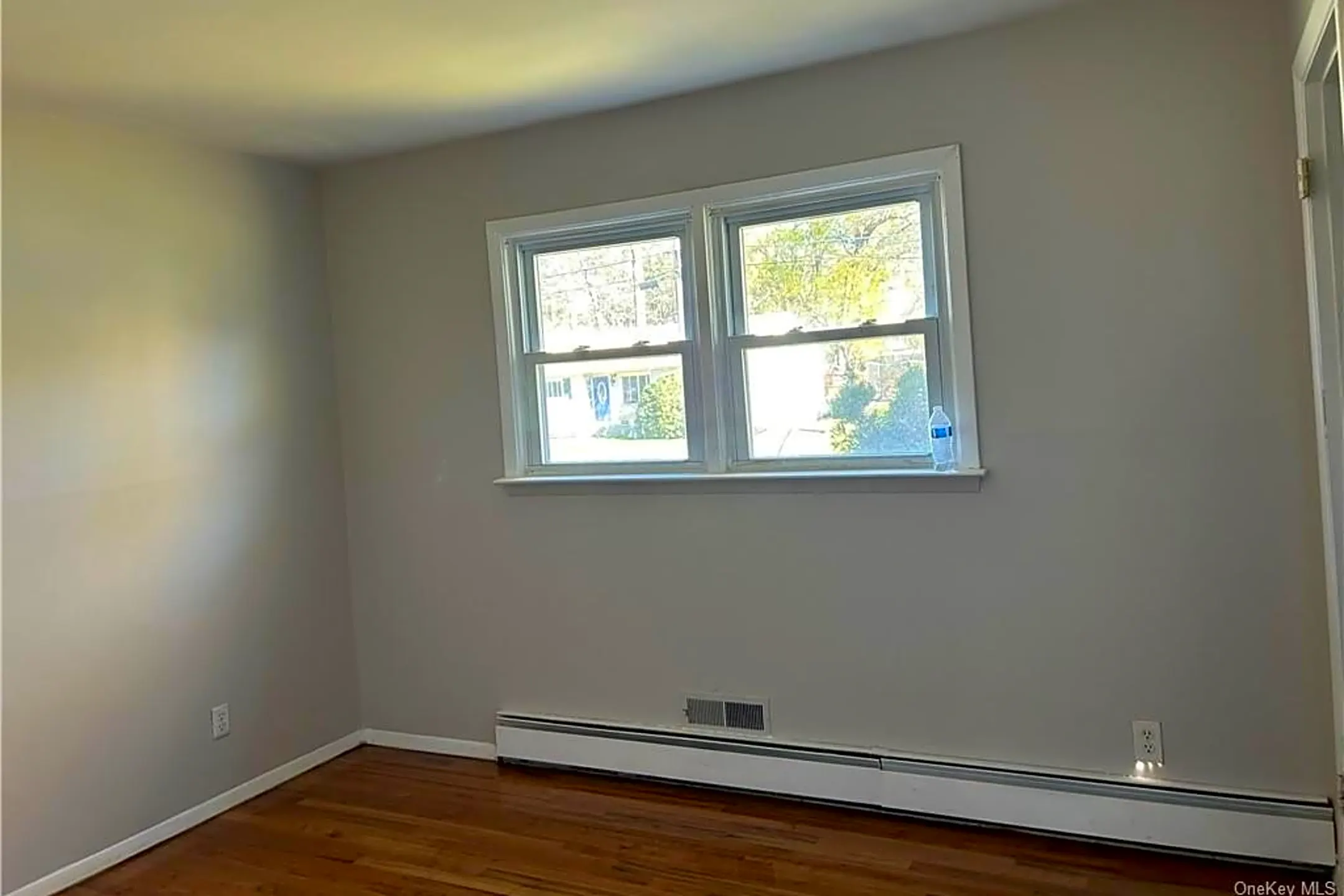 8 Greene Rd Houses Spring Valley, NY 10977