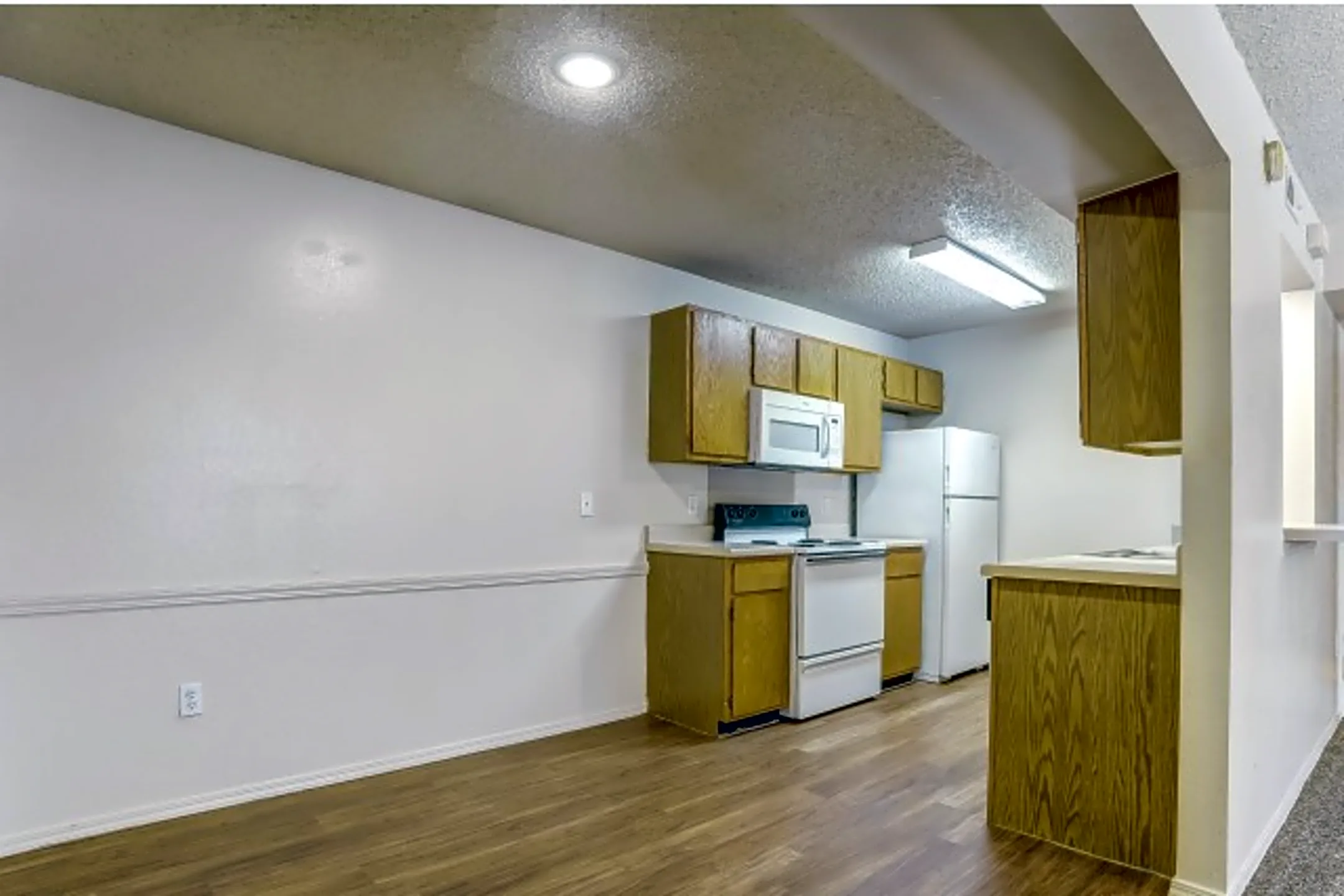 Chapel Ridge of Shawnee 130 E 45th St Shawnee, OK Apartments for