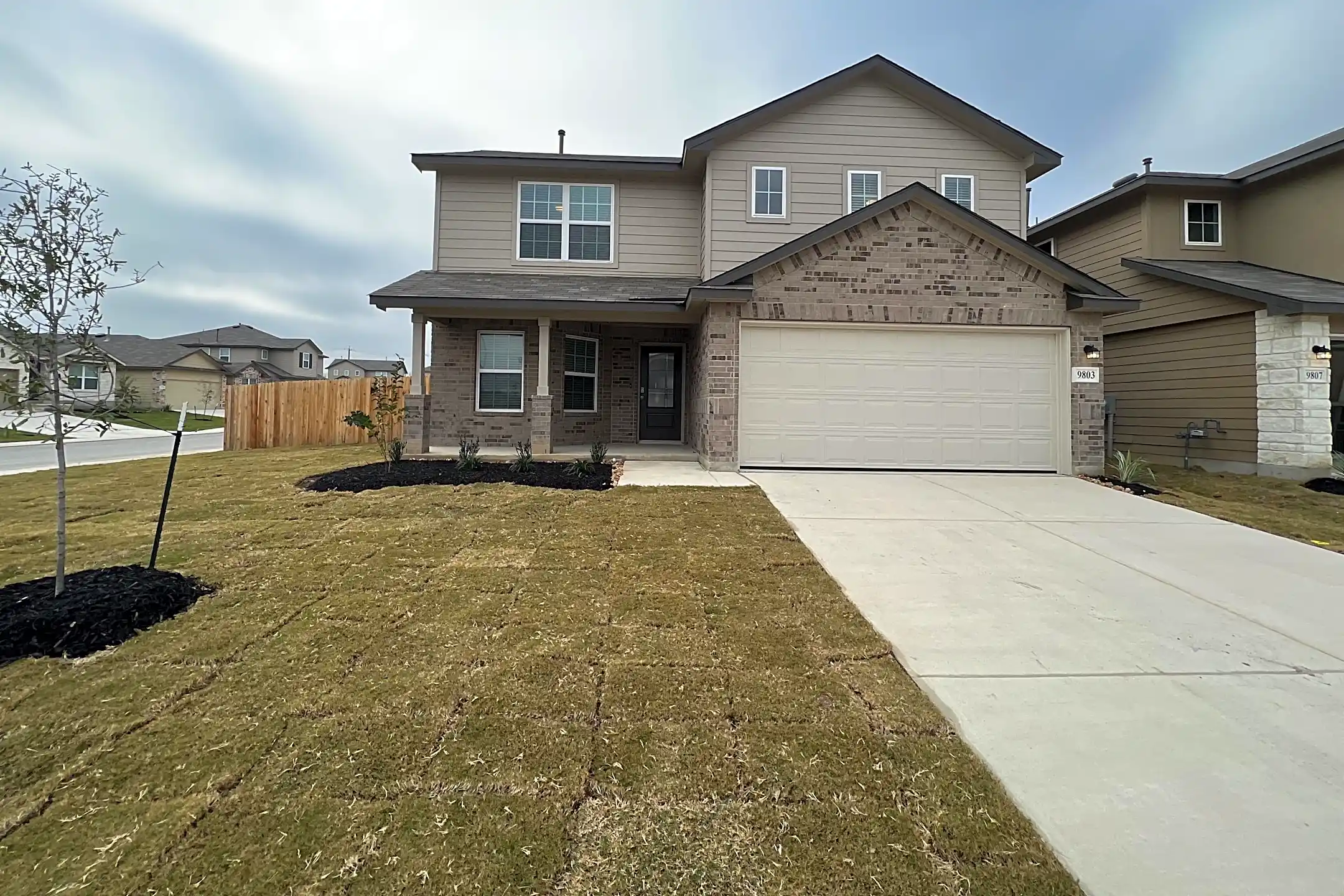 9803 Kalm Brome 9803 Kalm Brome unit 7854 San Antonio, TX Houses