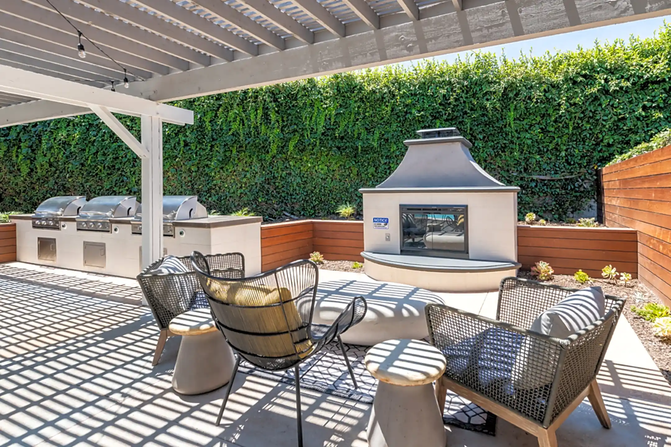 Aliso Creek 24152 Hollyoak Aliso Viejo, CA Apartments for Rent Rent.