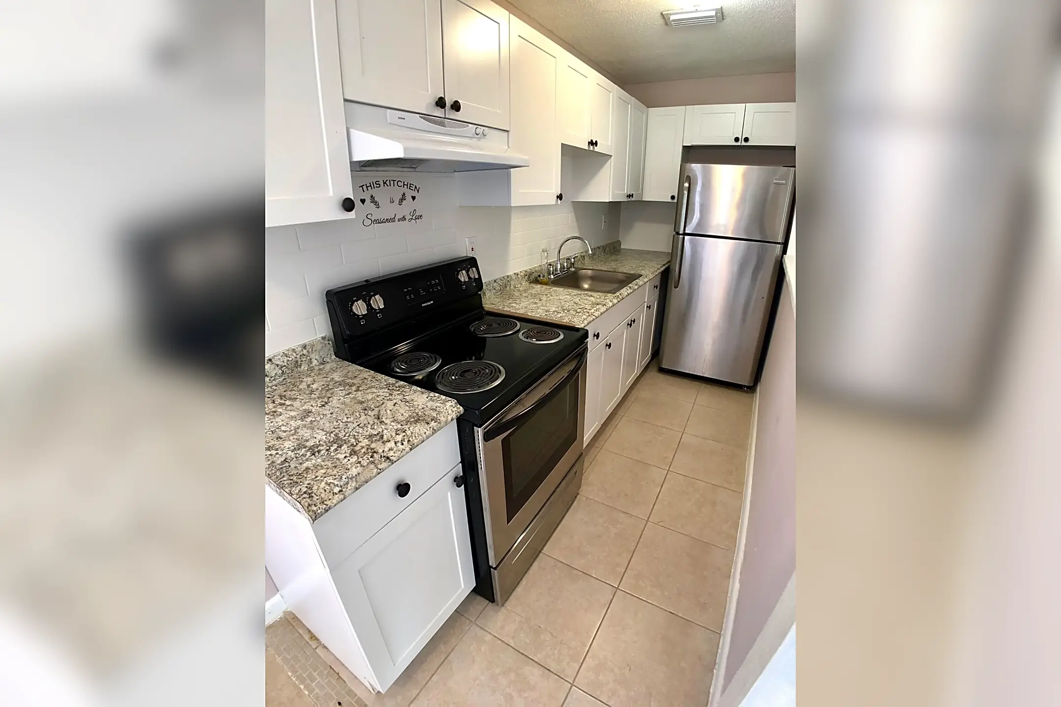 Kitchen - 1767-1773 NW 55th Ave #1773 - Lauderhill, FL