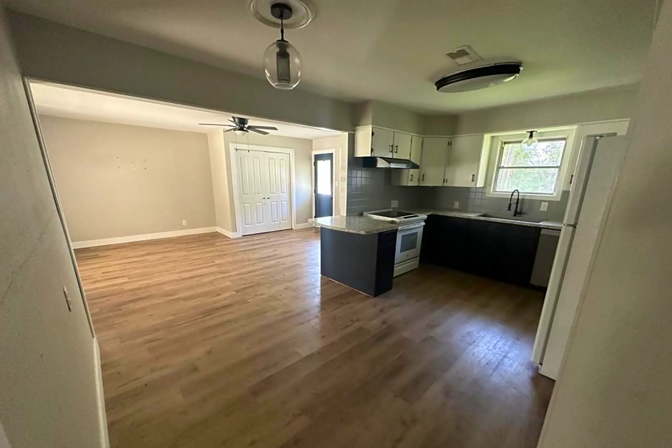 1004 Fern Ln Victoria, TX Houses for Rent Rent.