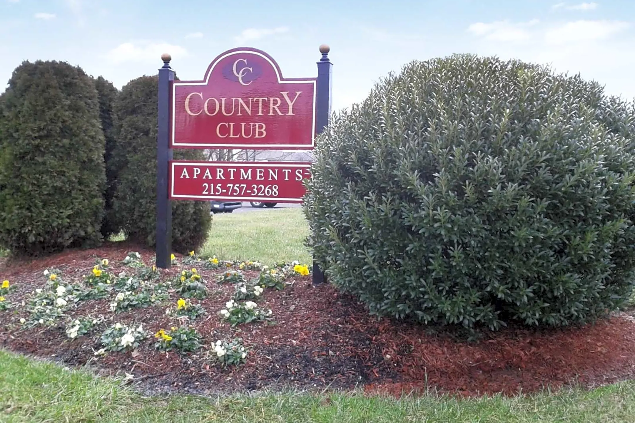 Country Club Apartments Levittown Pa