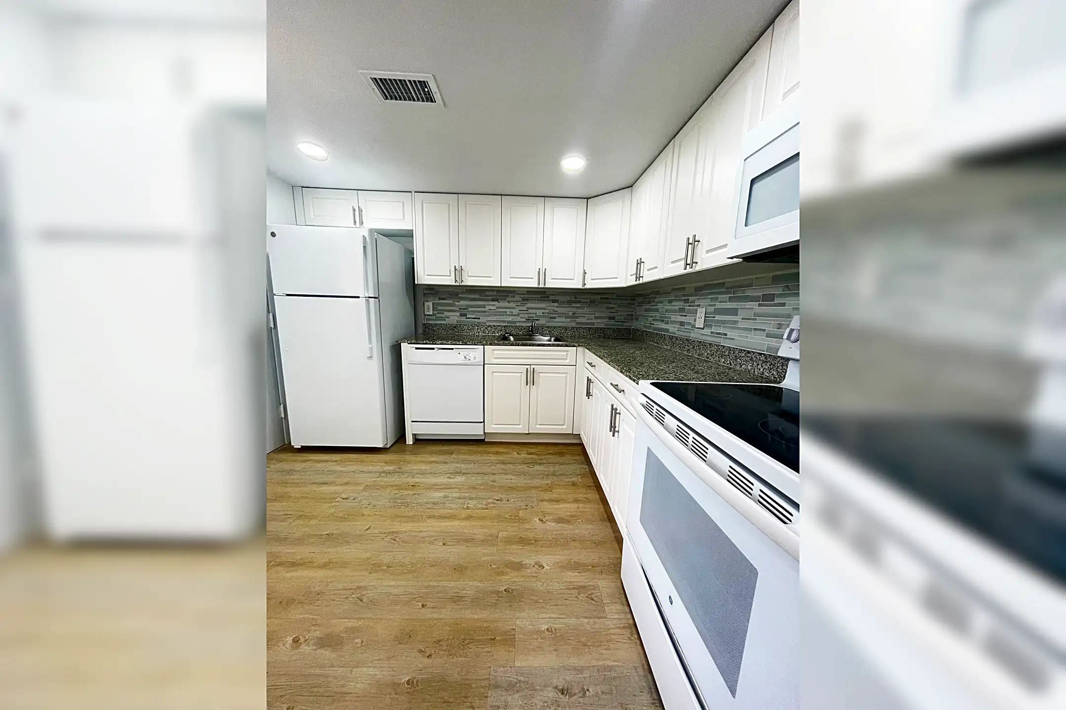 Colony at Dadeland 9355 SW 77th Ave Miami, FL Apartments for Rent