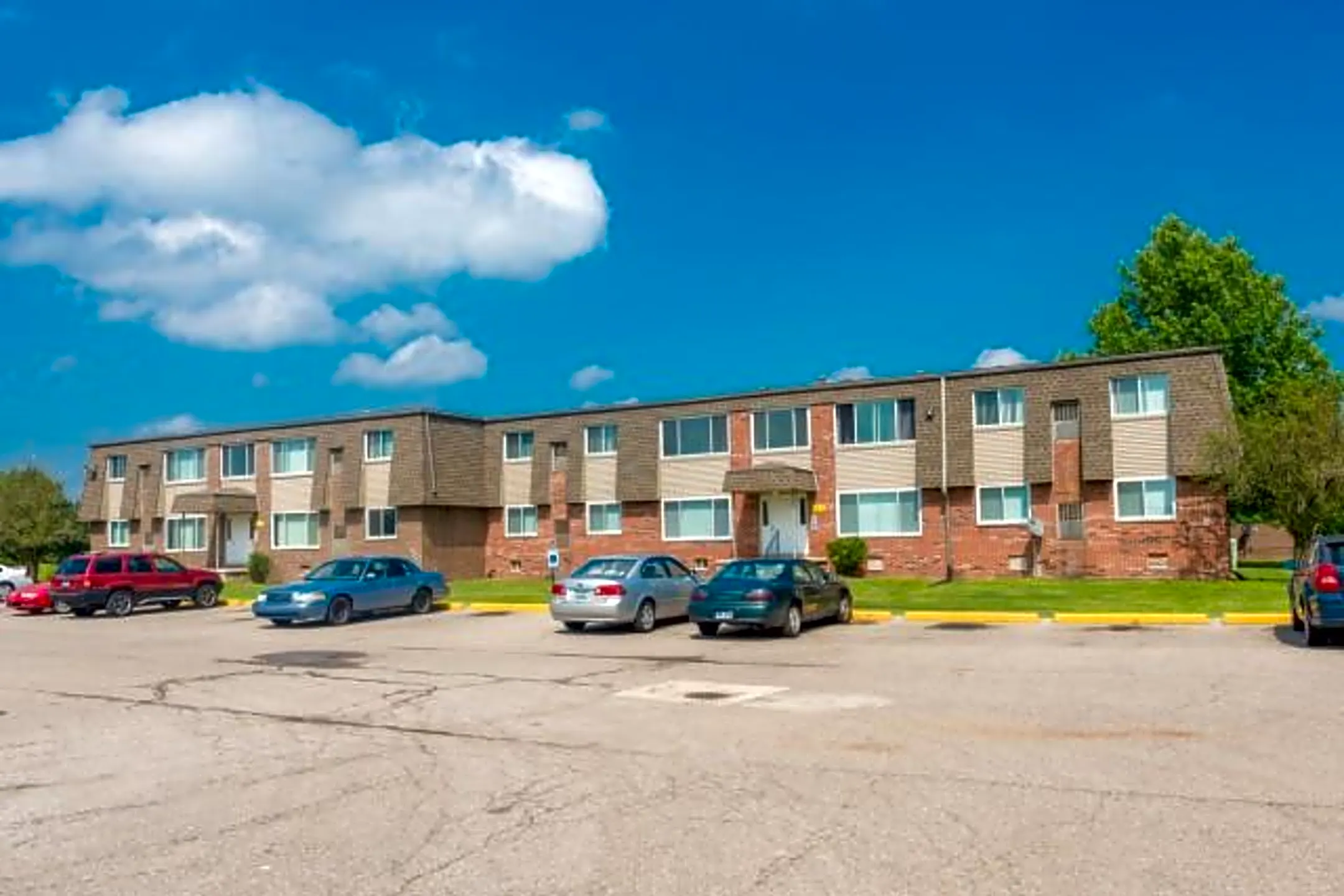 Midtown Square Apartments 33095 Forest St Wayne, MI Apartments for