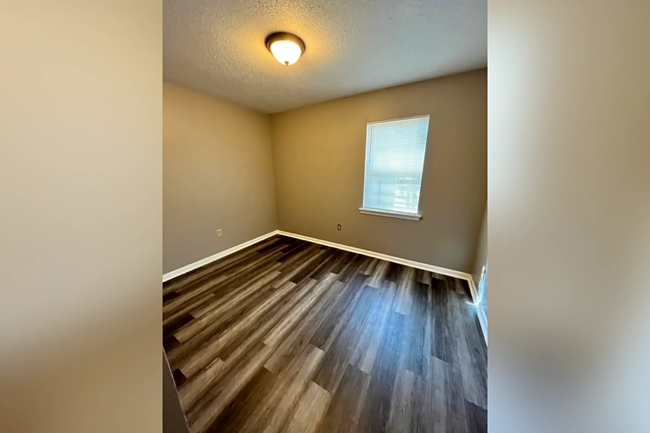 3400 Redcliff Dr 3400 Redcliff Dr unit DR1 Memphis, TN Houses for