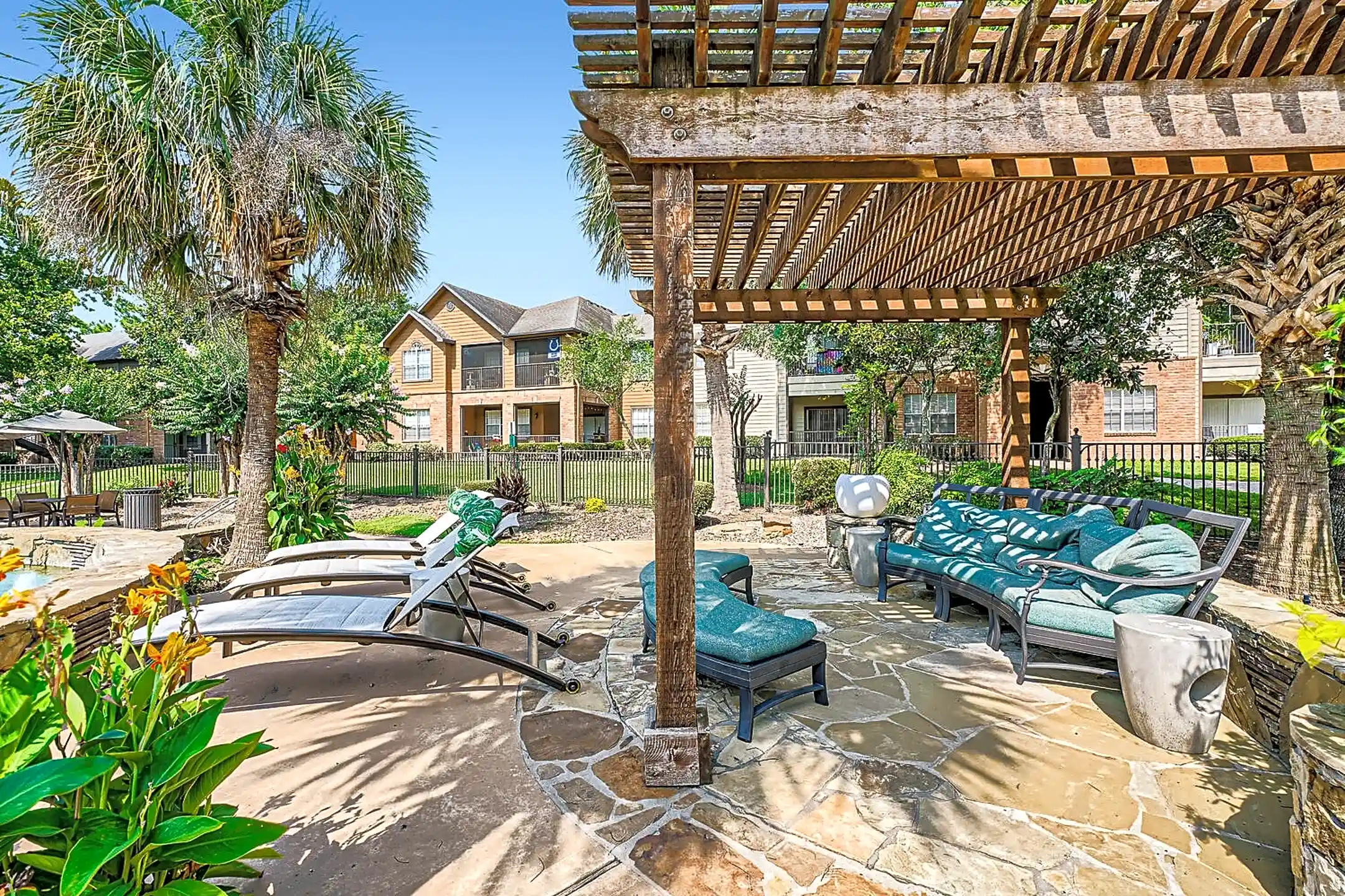 Patio / Deck - River Pointe - Conroe, TX