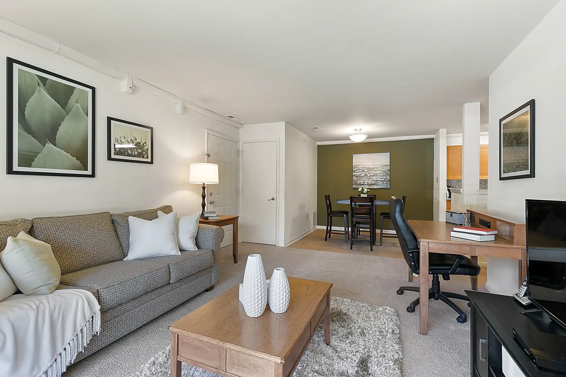 California Apartments 400 Manor Dr Absecon, NJ Apartments for Rent