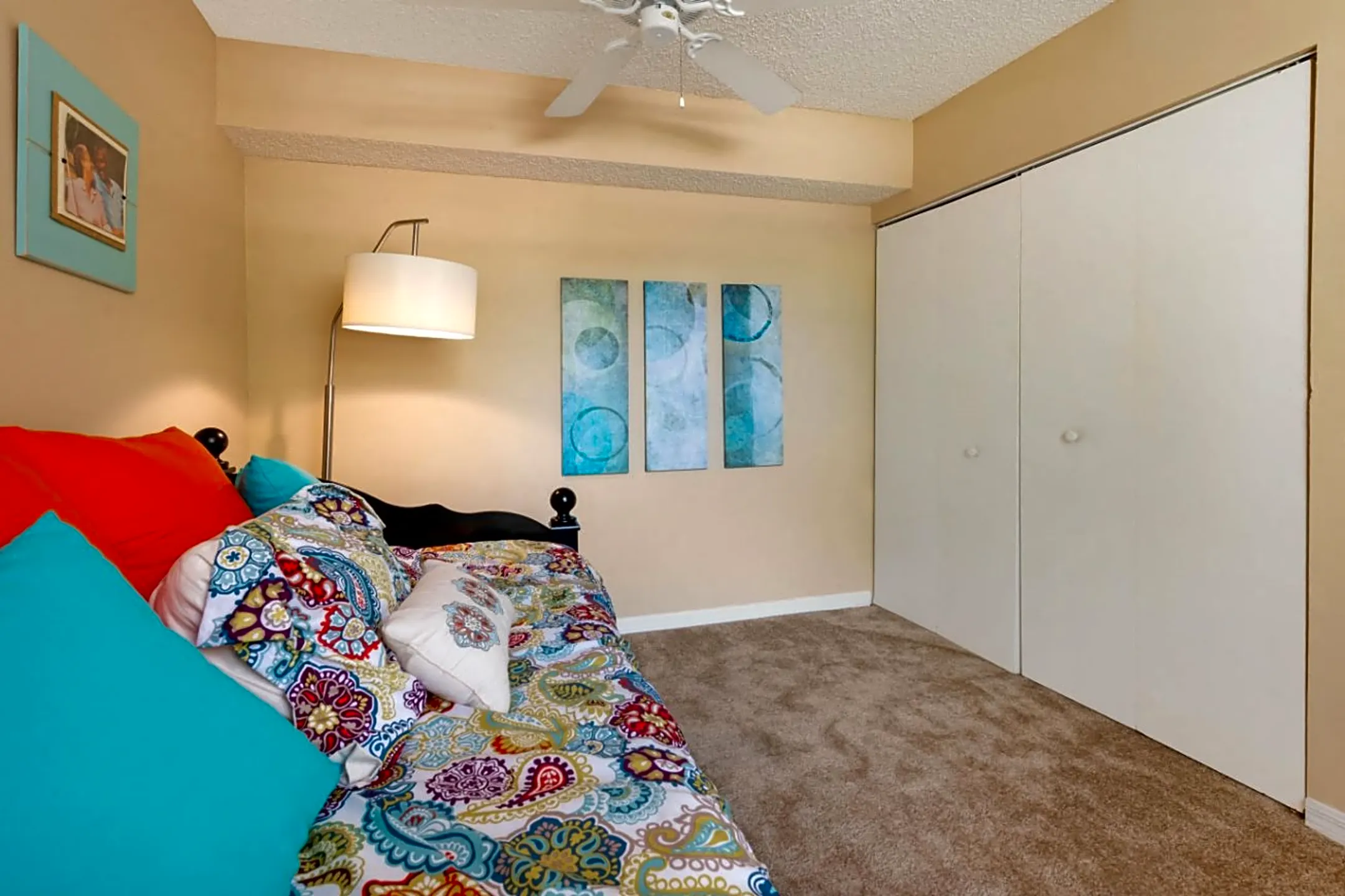 Lindsey Terrace Jacksonville, FL 32244