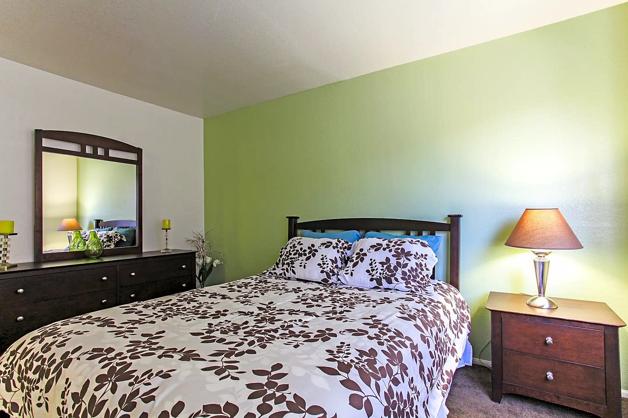 Sunrise Vista Apartments 755 E Virginia Way Barstow, CA Apartments