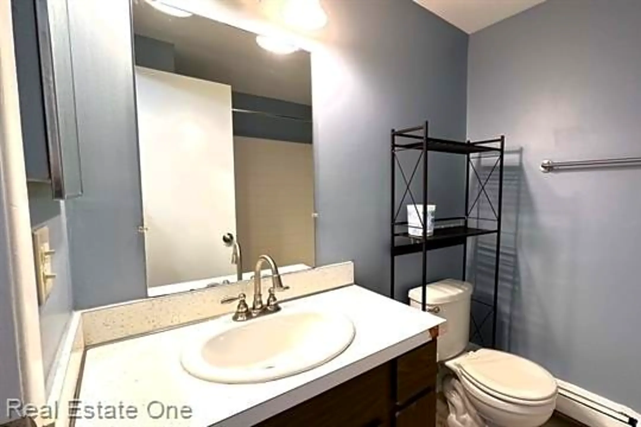 154 Ladd Rd Walled Lake, MI Condos for Rent Rent.