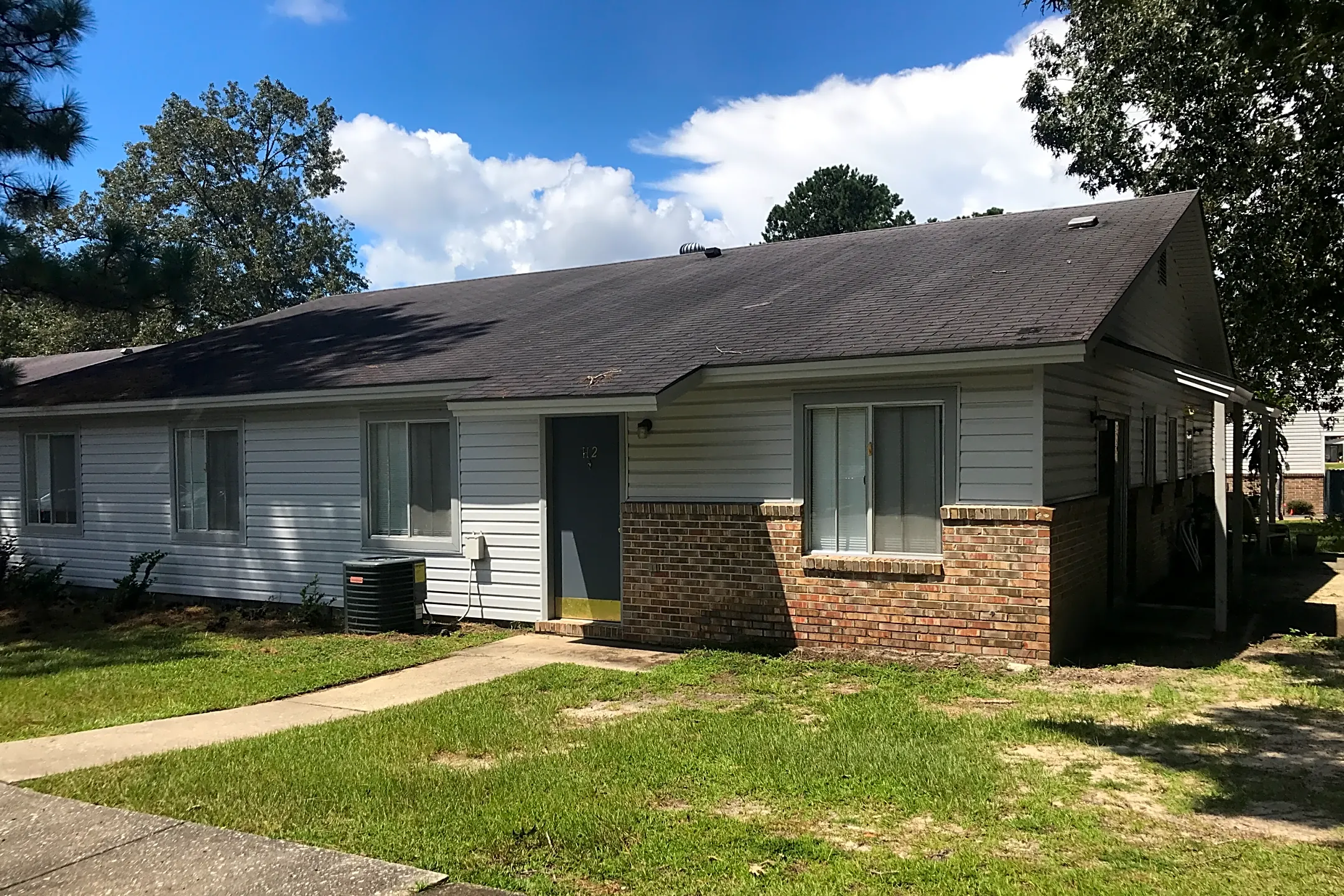 Pinecrest Apartments - 2035 E Pinetree Blvd | Thomasville, GA ...