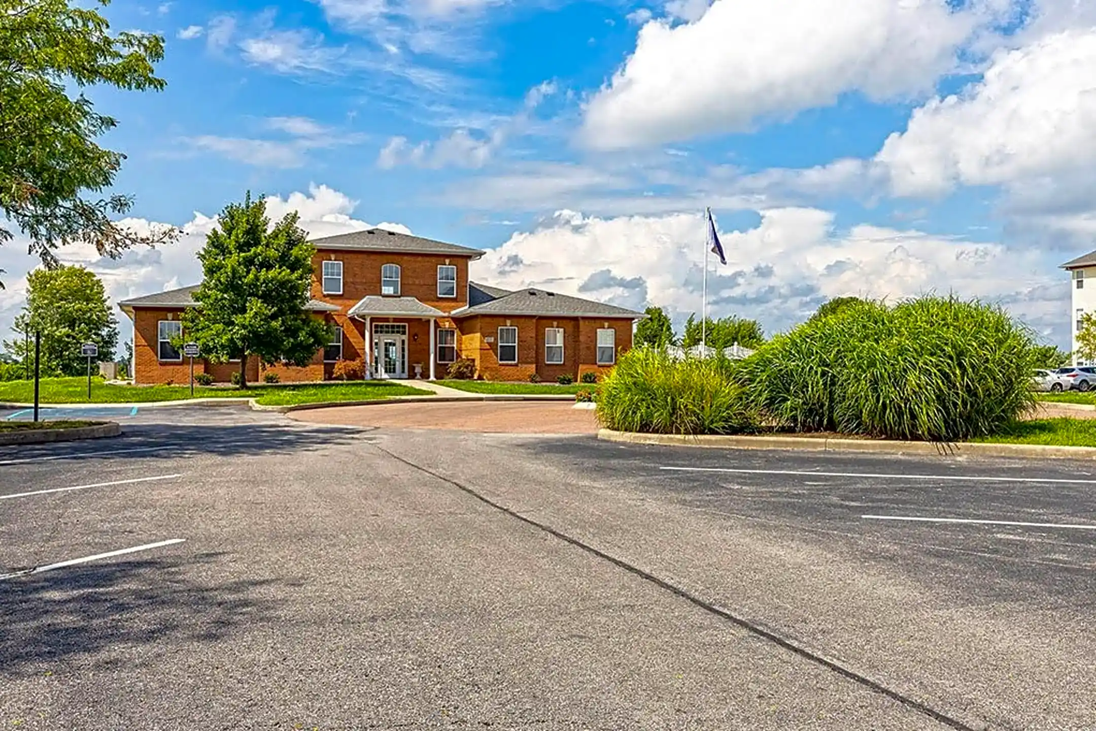 Brooklyn Place Apartments Evansville, IN 47715