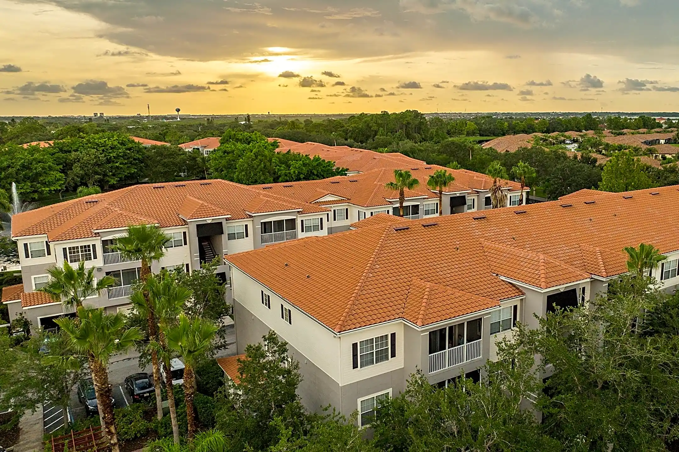 Yacht Club at Heritage Harbour 6510 Anchor Loop Bradenton, FL