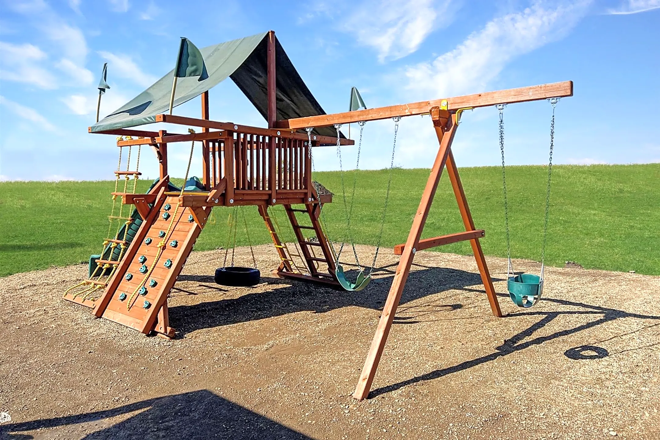 Playground - Maple Pass Apartments & Townhomes - Hartford, SD
