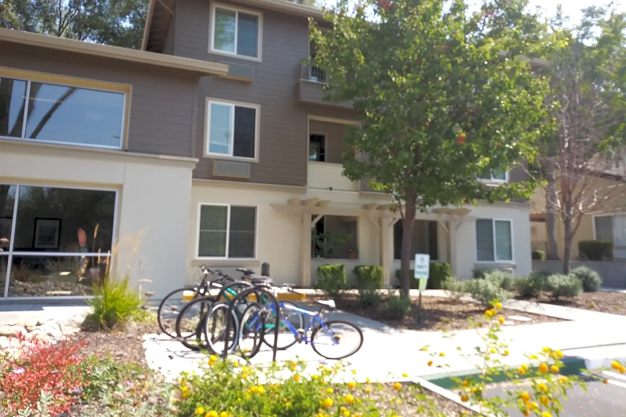 Paulson Park - 111 Montebello Ave | Mountain View, CA Apartments for ...