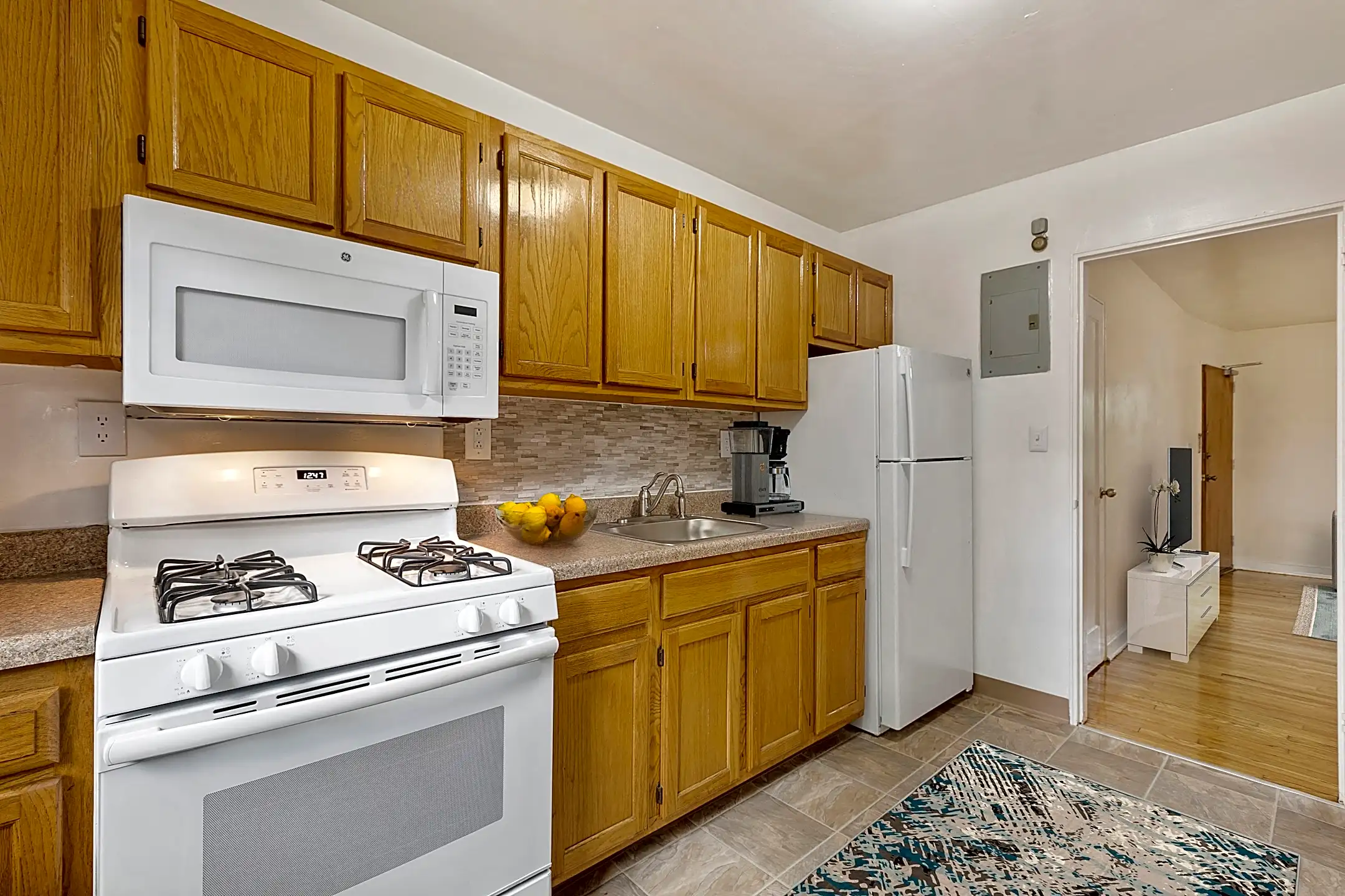 Skyline Apartments 20 Terrace Ave Hasbrouck Heights, NJ Apartments for Rent Rent.