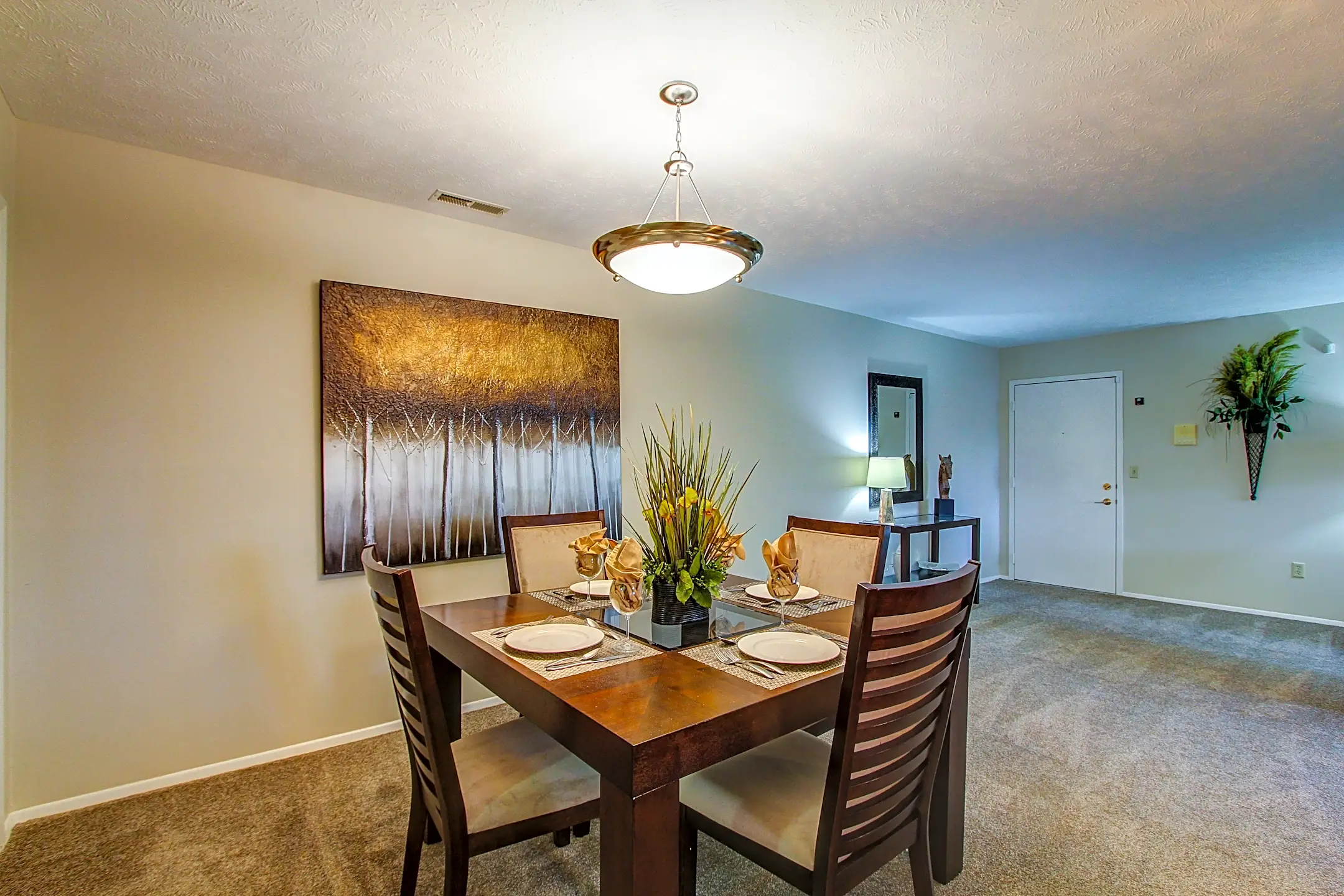 Deer Run Apartments Twinsburg, OH 44087