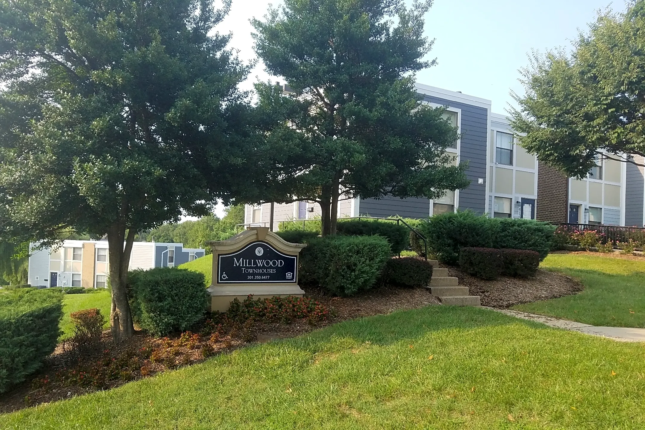 Pool - Millwood Townhouses - Capitol Heights, MD