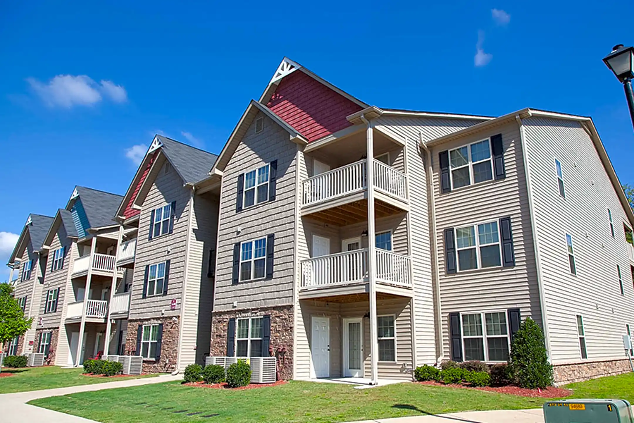 West Park Apartments Fayetteville, NC 28304