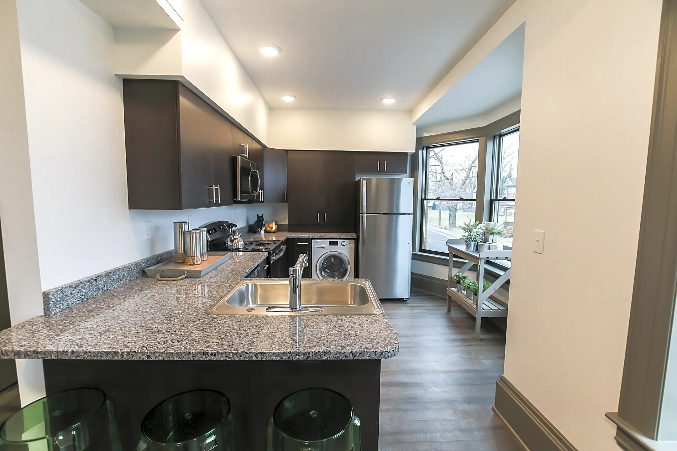 616 Niagara Apartments 616 Niagara St Niagara Falls, NY Apartments