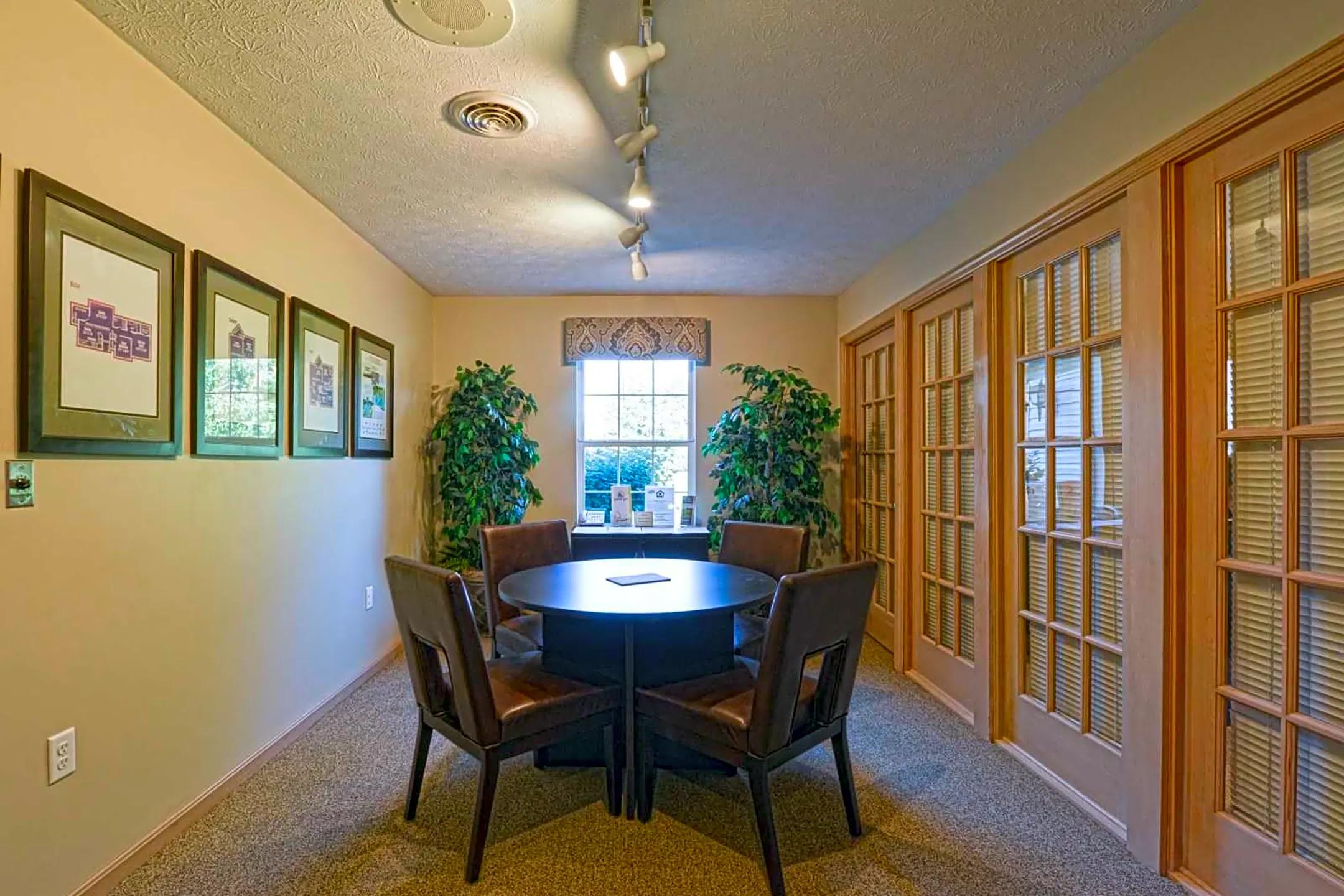 Clubhouse - Spinnaker Cove - Dayton, OH