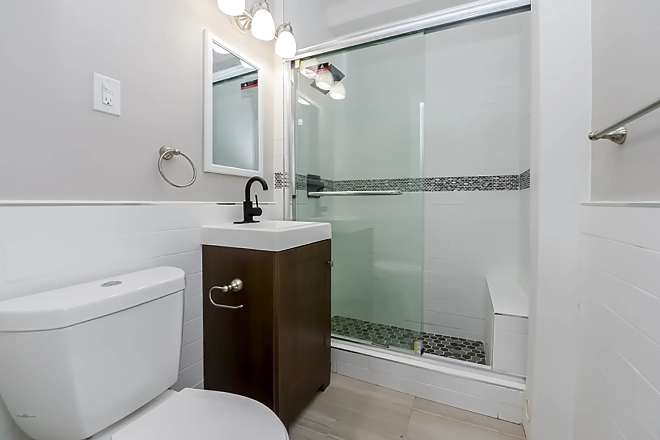 Bathroom - Fairfax Apartments, The - Philadelphia, PA
