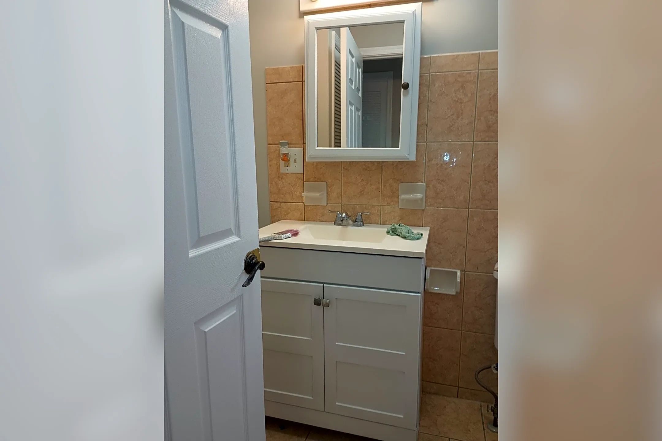 Bathroom - 3708 E Pratt St - Baltimore, MD