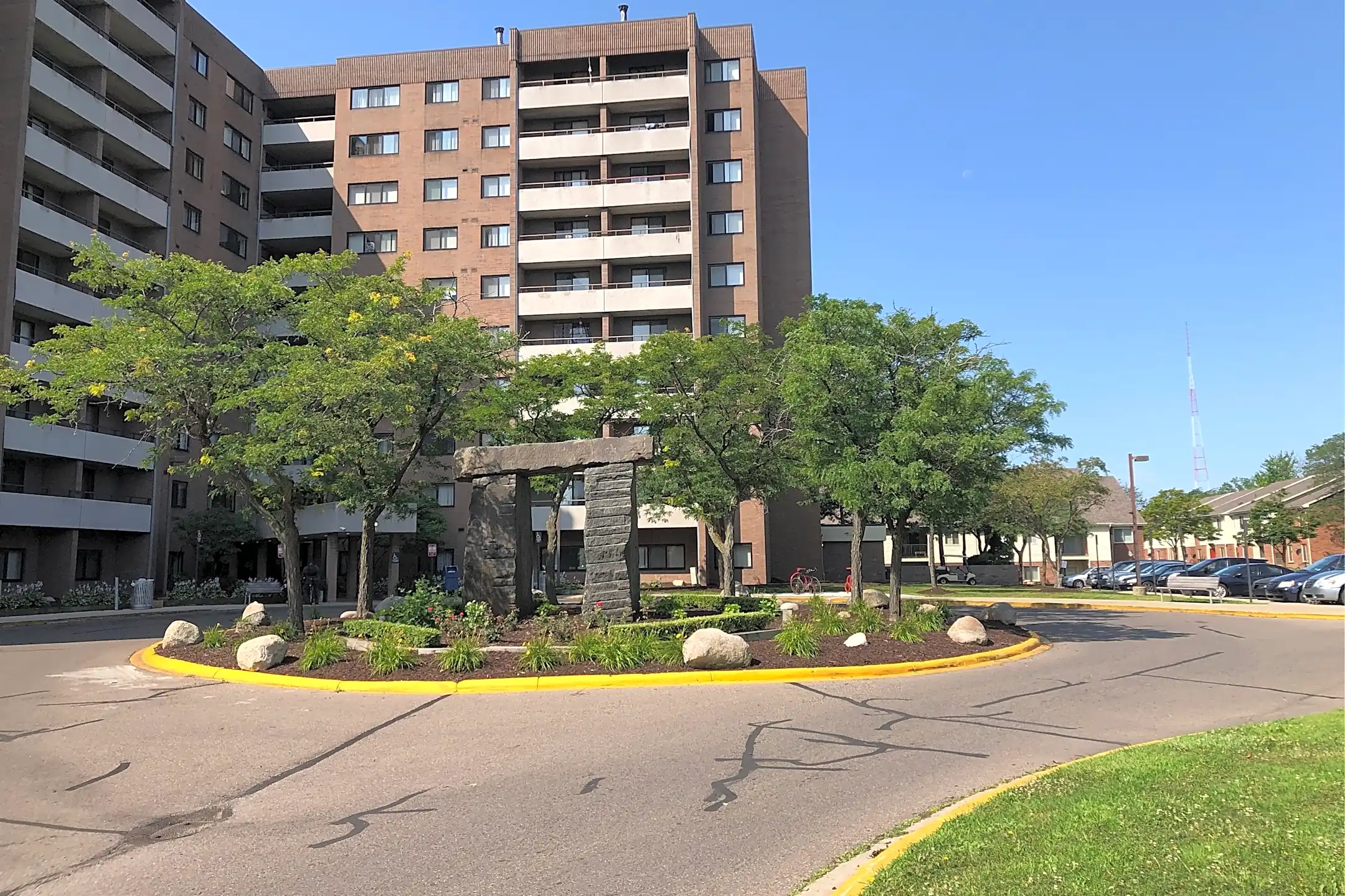 Gabriel Apartments In Highland Park