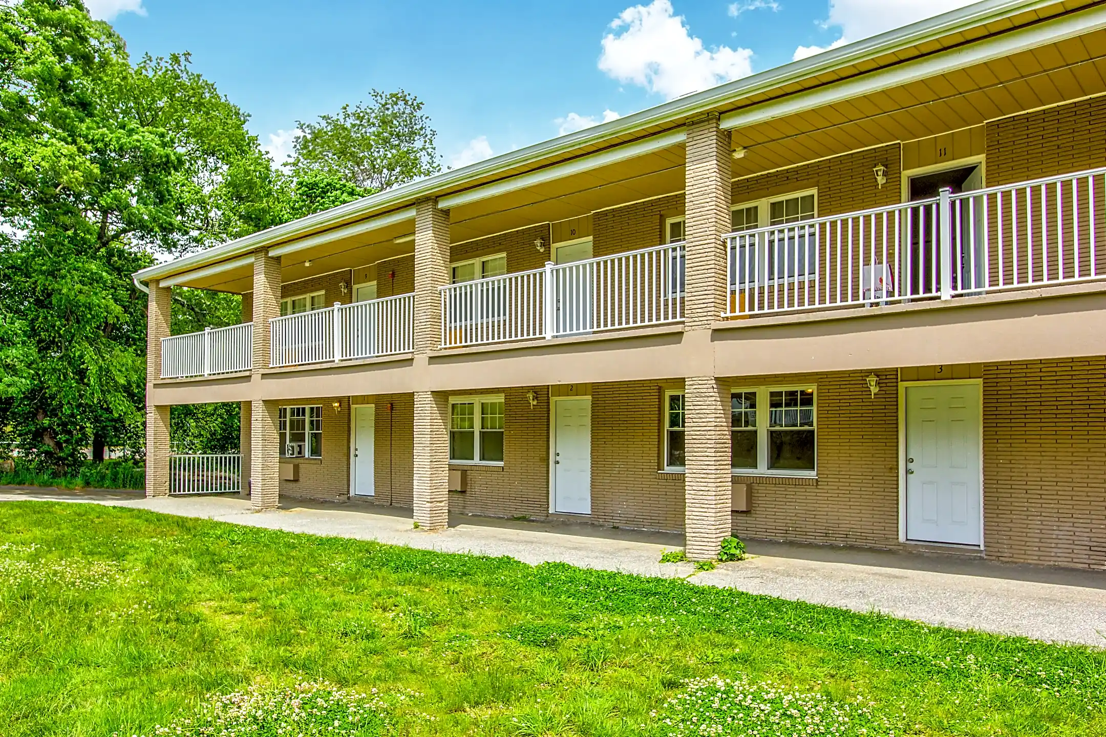 Mountview Apartments 1591 Norwich New London Tpke Uncasville, CT