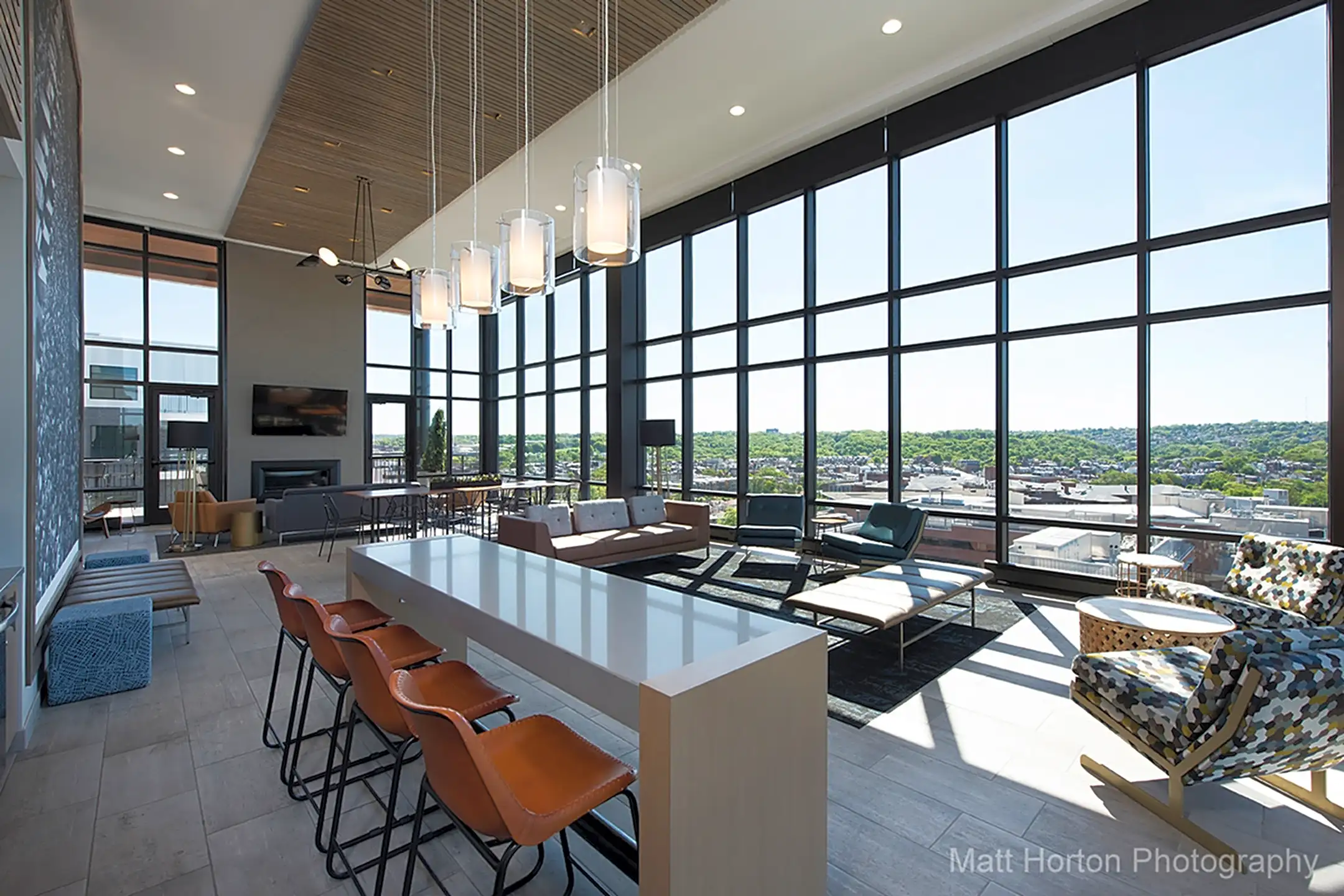 SkyVue Apartments Pittsburgh, PA 15213