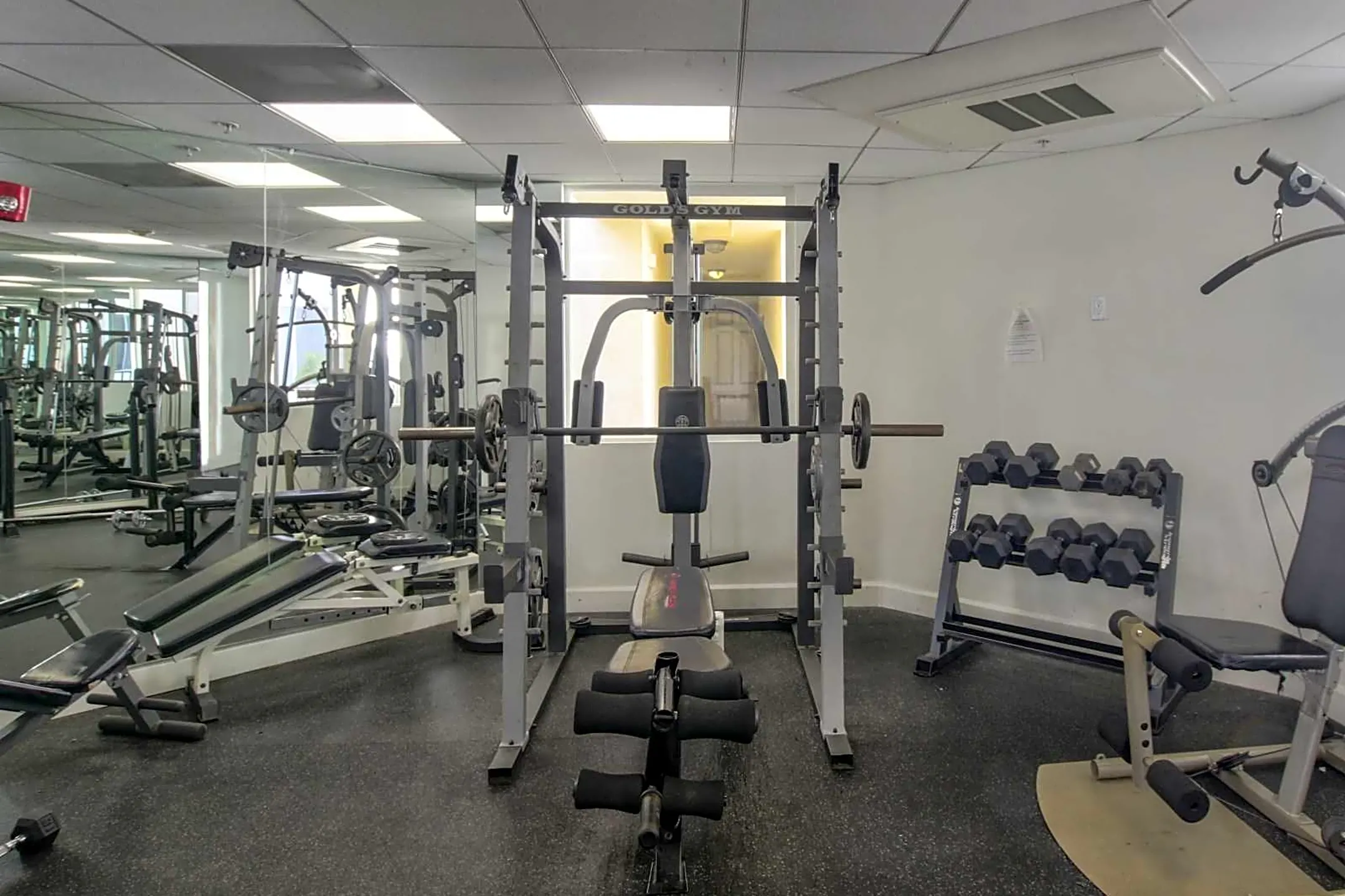 Fitness Weight Room - Villa Vincennes - Panorama City, CA