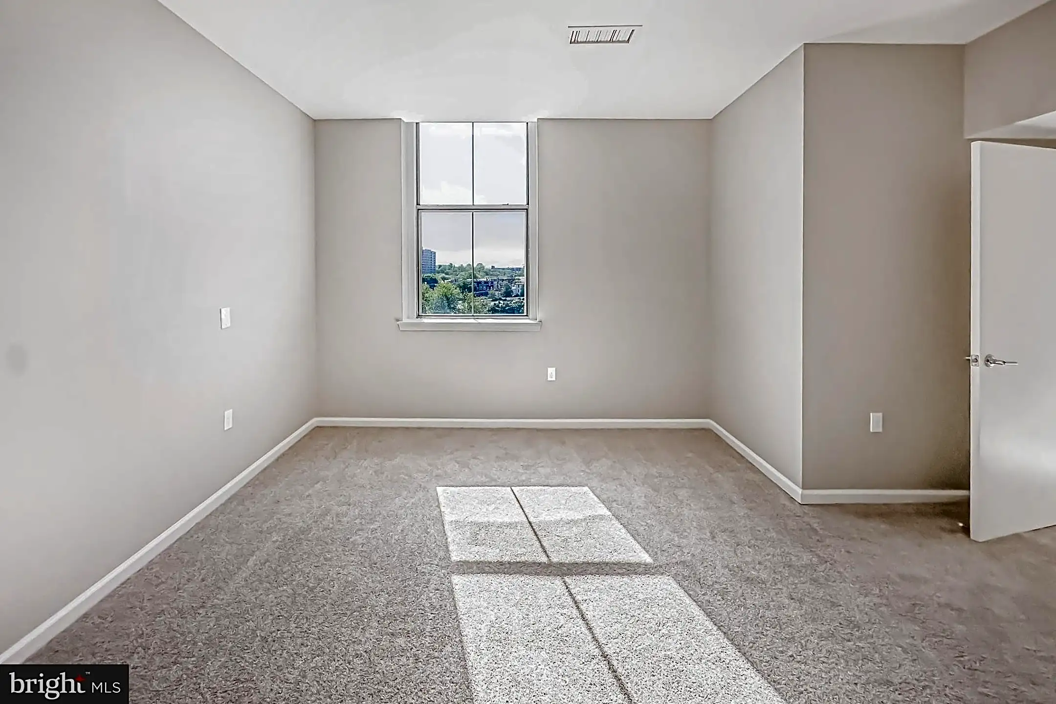 Bedroom - 148 N 4th St #510 - Reading, PA