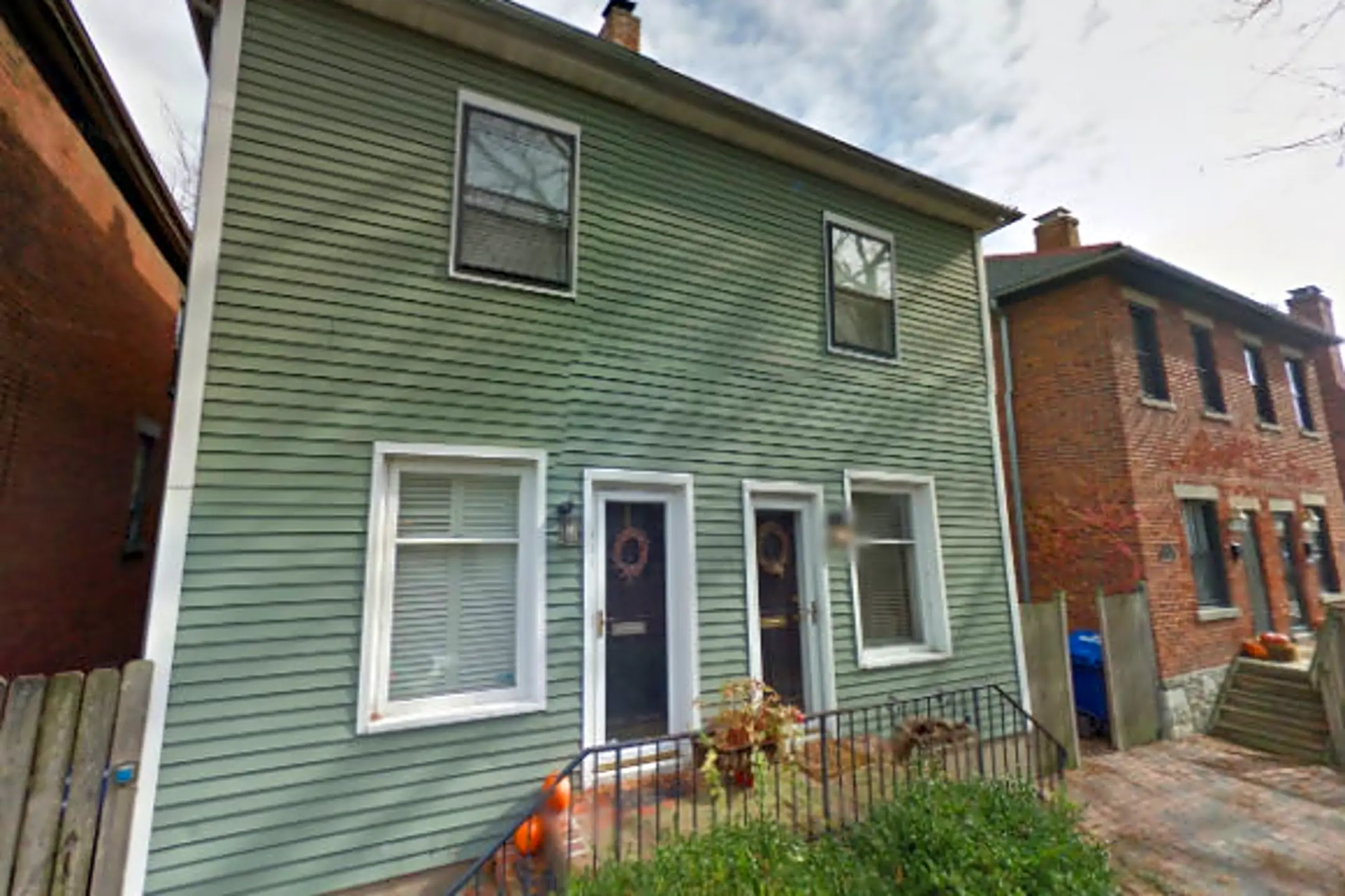 Building - 588 Briggs St - Columbus, OH