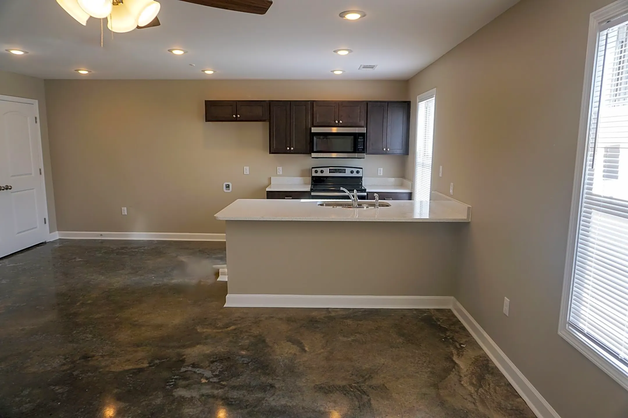 Parkview Apartments 3545 Hwy 67 Walnut Ridge, AR Apartments for