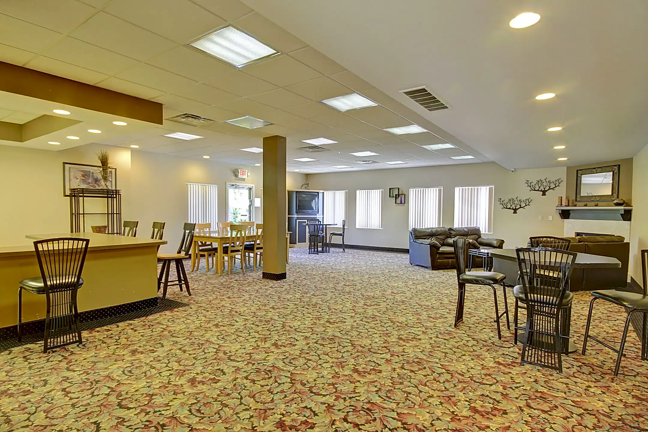 Royalton Greens 18572 Royalton Rd Strongsville, OH Apartments for