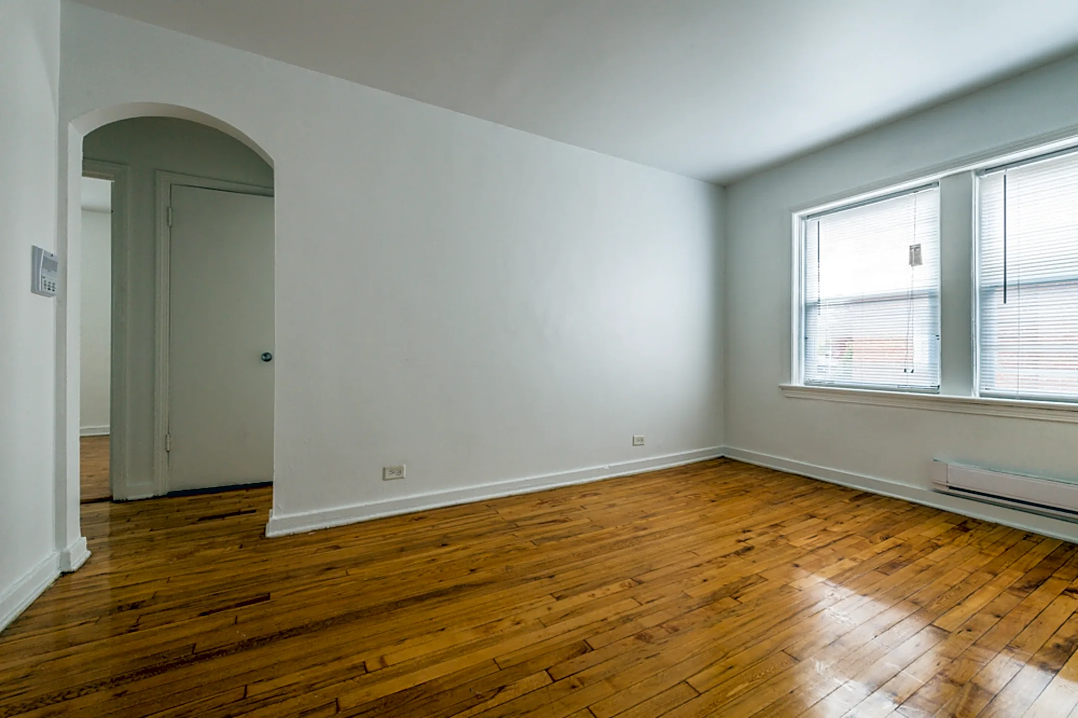 6125 S Wabash Apartments 6125 S Wabash Ave Chicago, IL Apartments