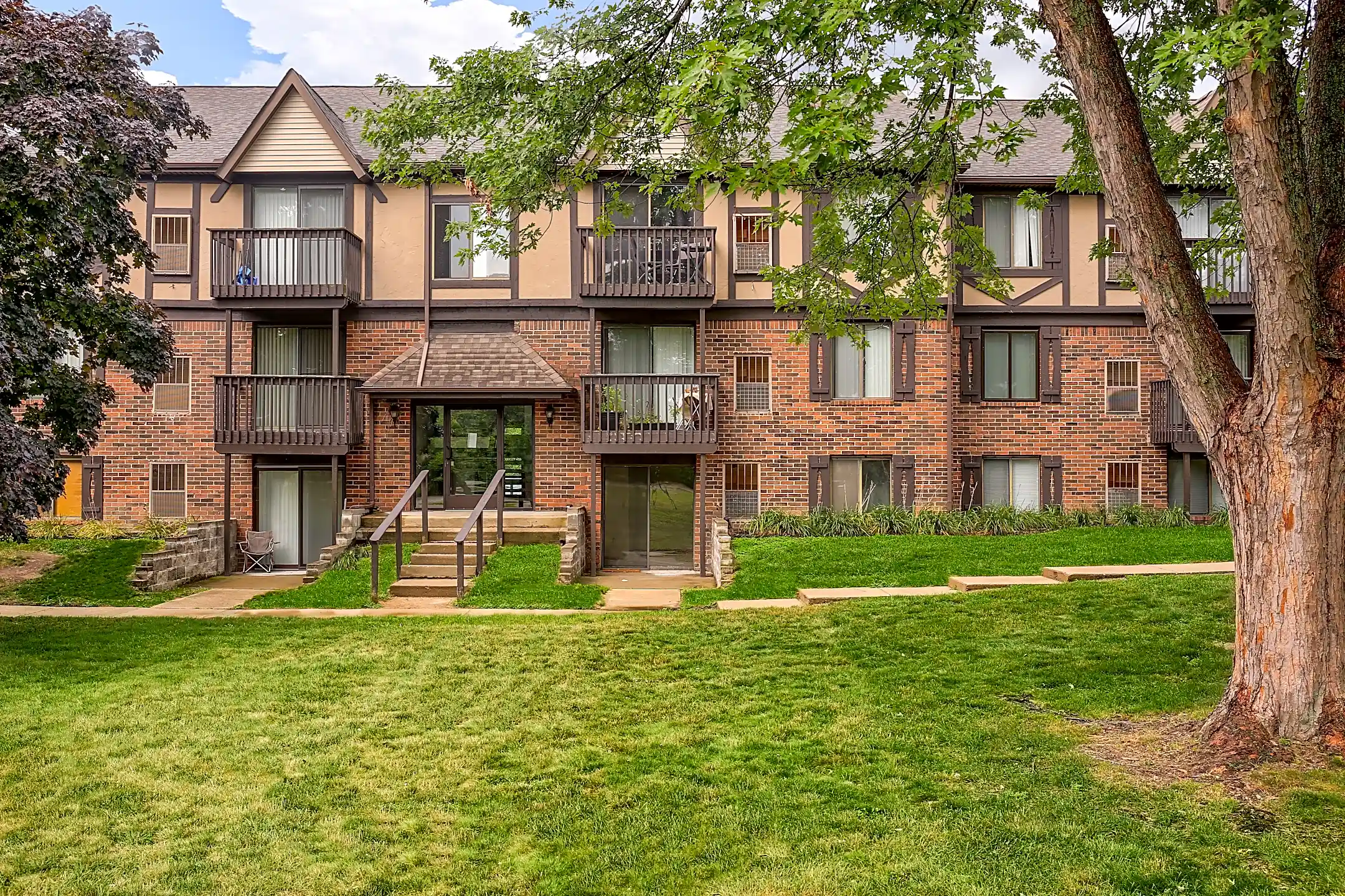 Holly Ridge Apartments Holly, MI 48442