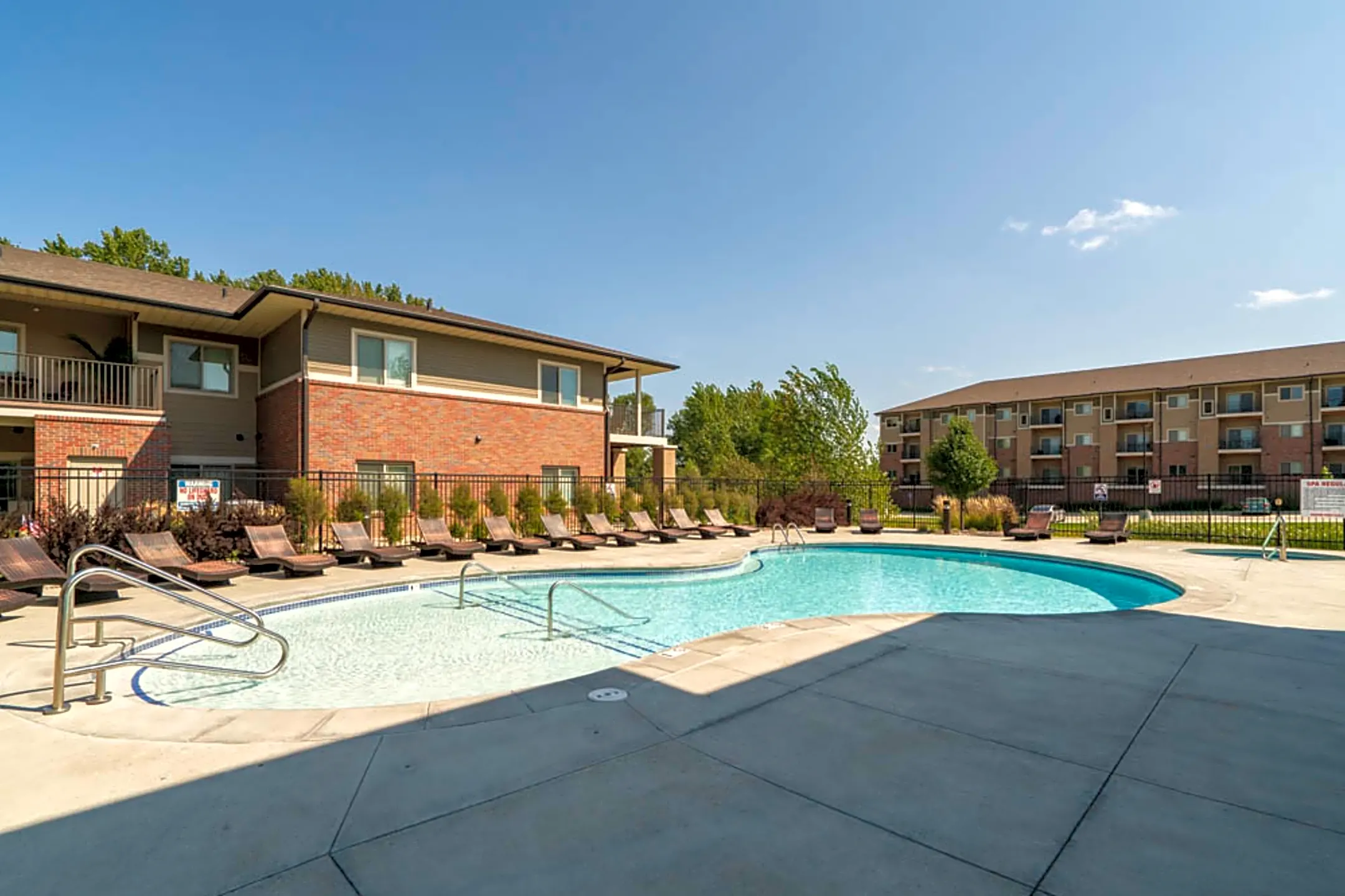 Villas of Omaha at Butler Ridge - Omaha, NE 68116