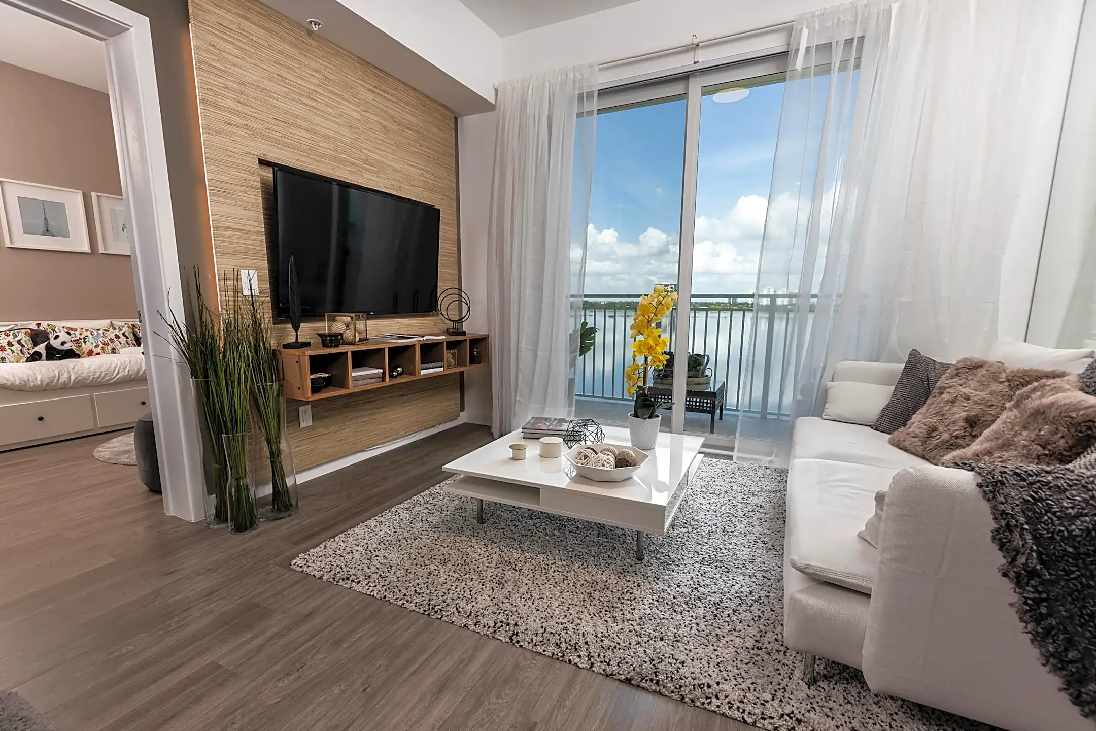 Resia Mangonia Lake 2201 N Australian Ave West Palm Beach, FL