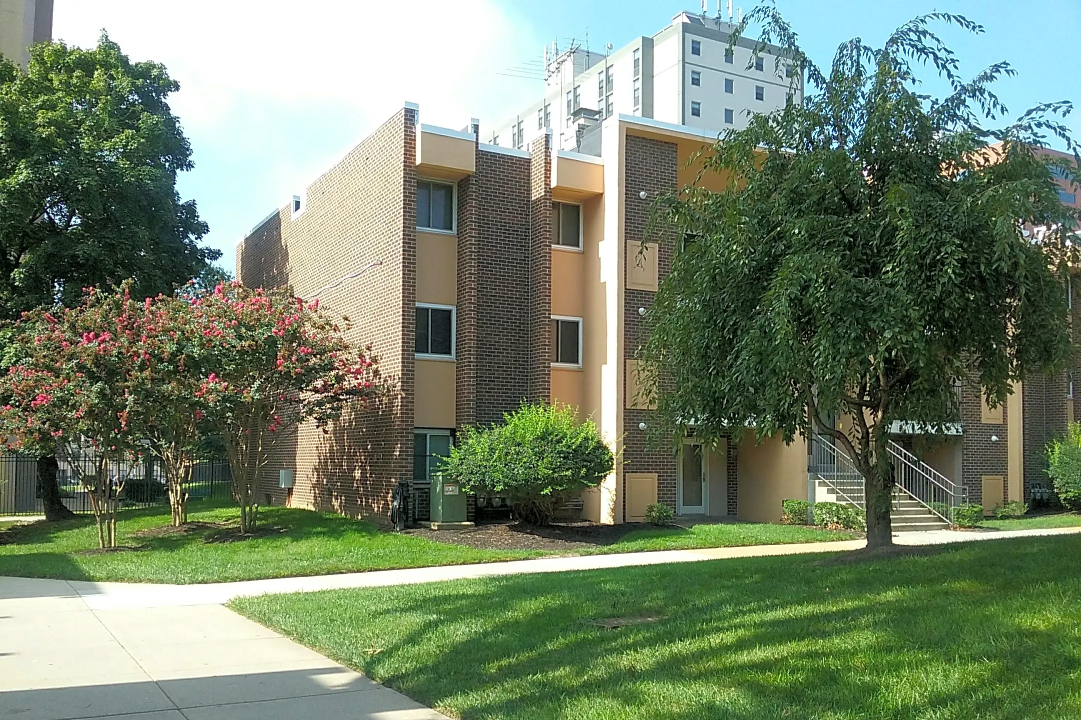 Compton Apartments - Wilmington, DE 19801