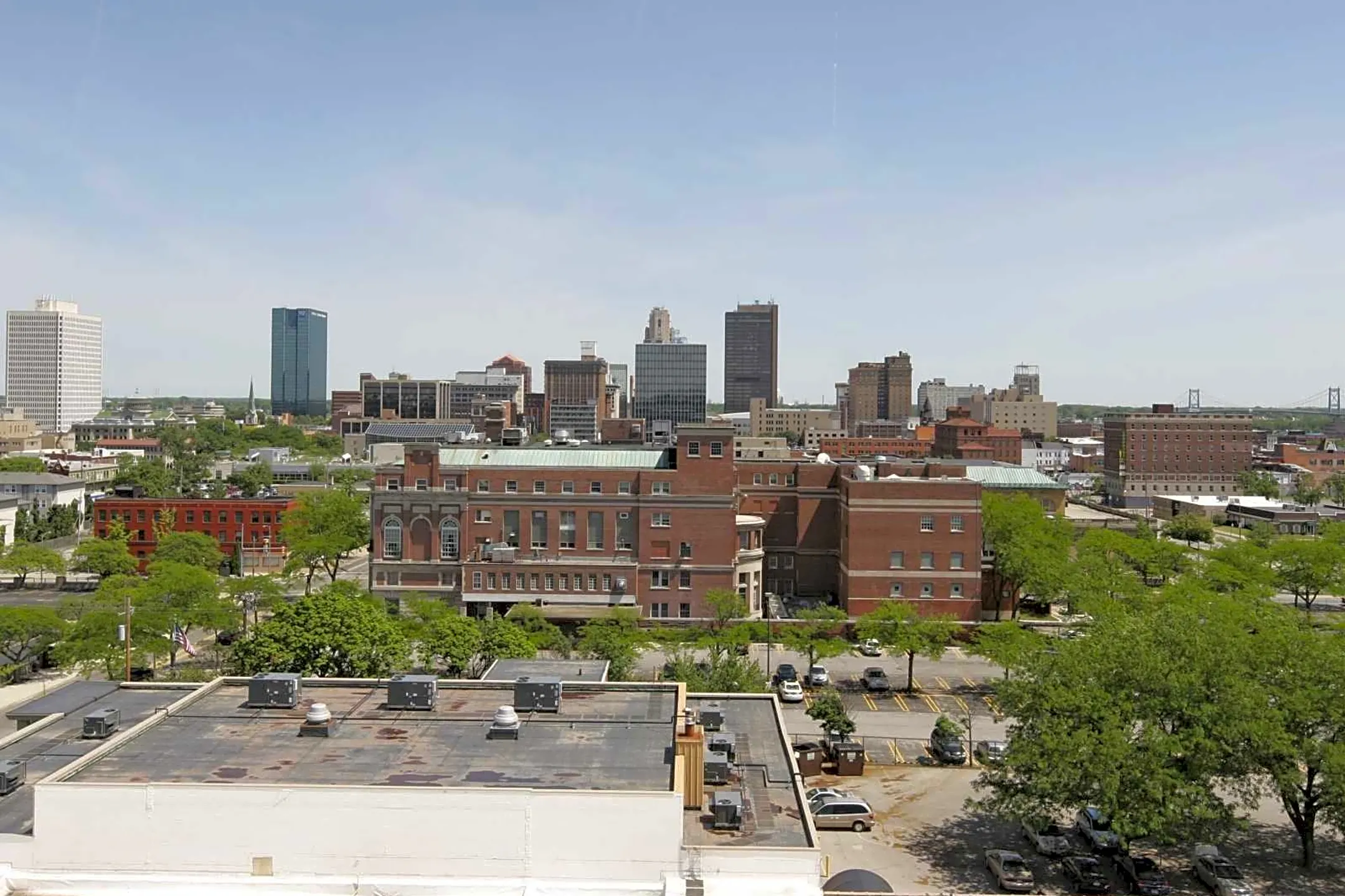 The Historic Hillcrest Apartments - Toledo, OH 43604